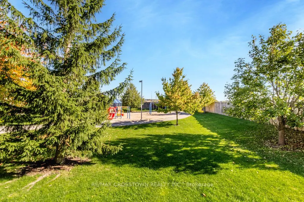 87 Goodwin Drive, #4