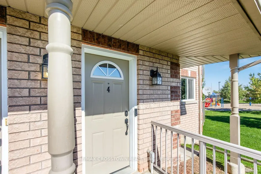 87 Goodwin Drive, #4