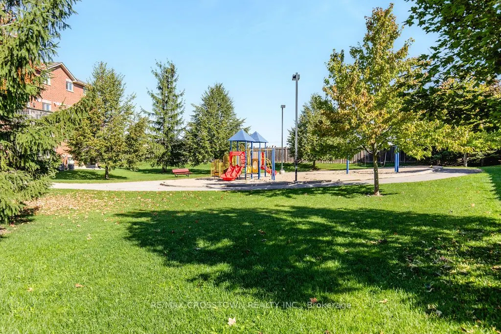 87 Goodwin Drive, #4