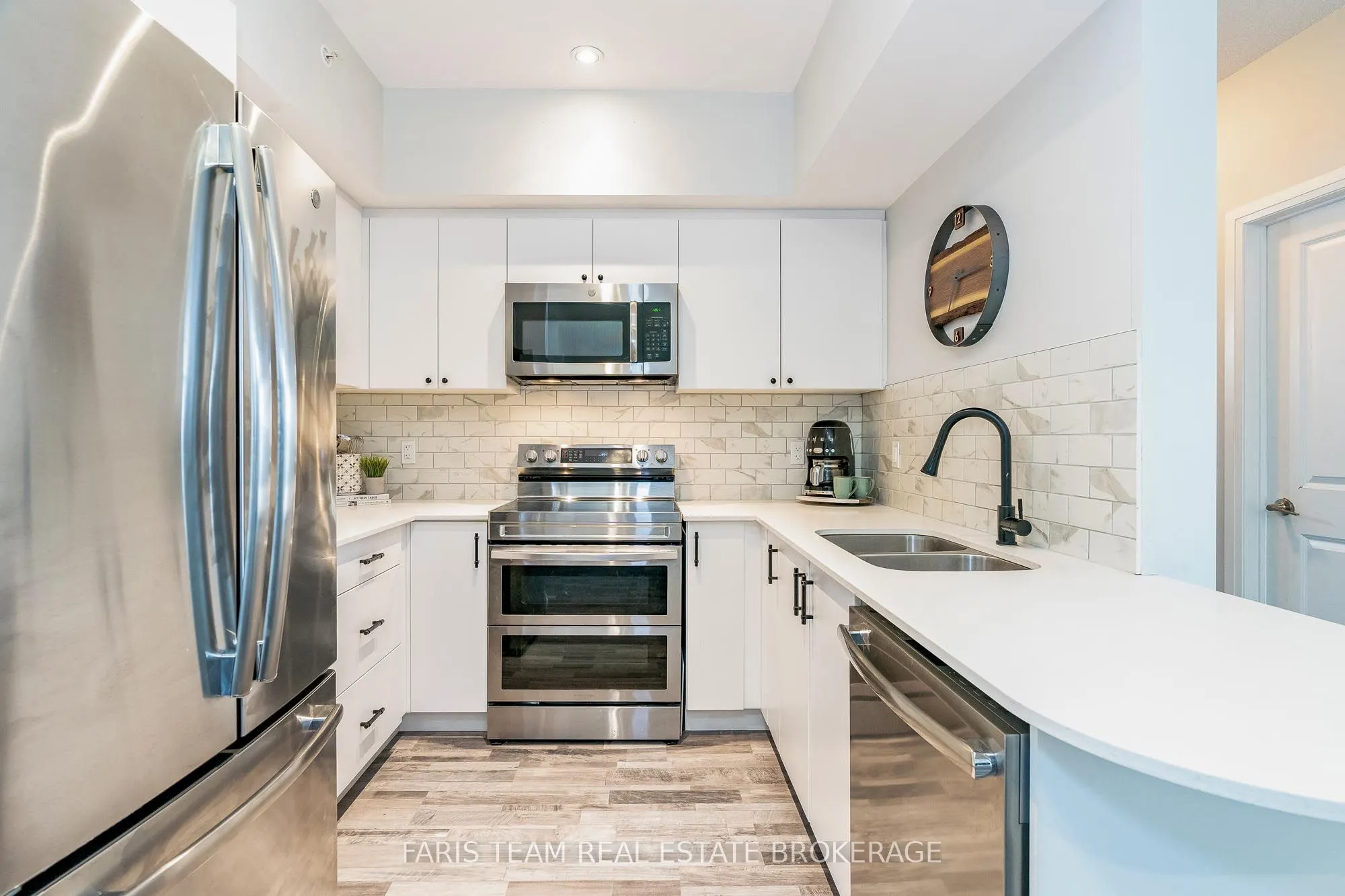 302 Essa Road, #603