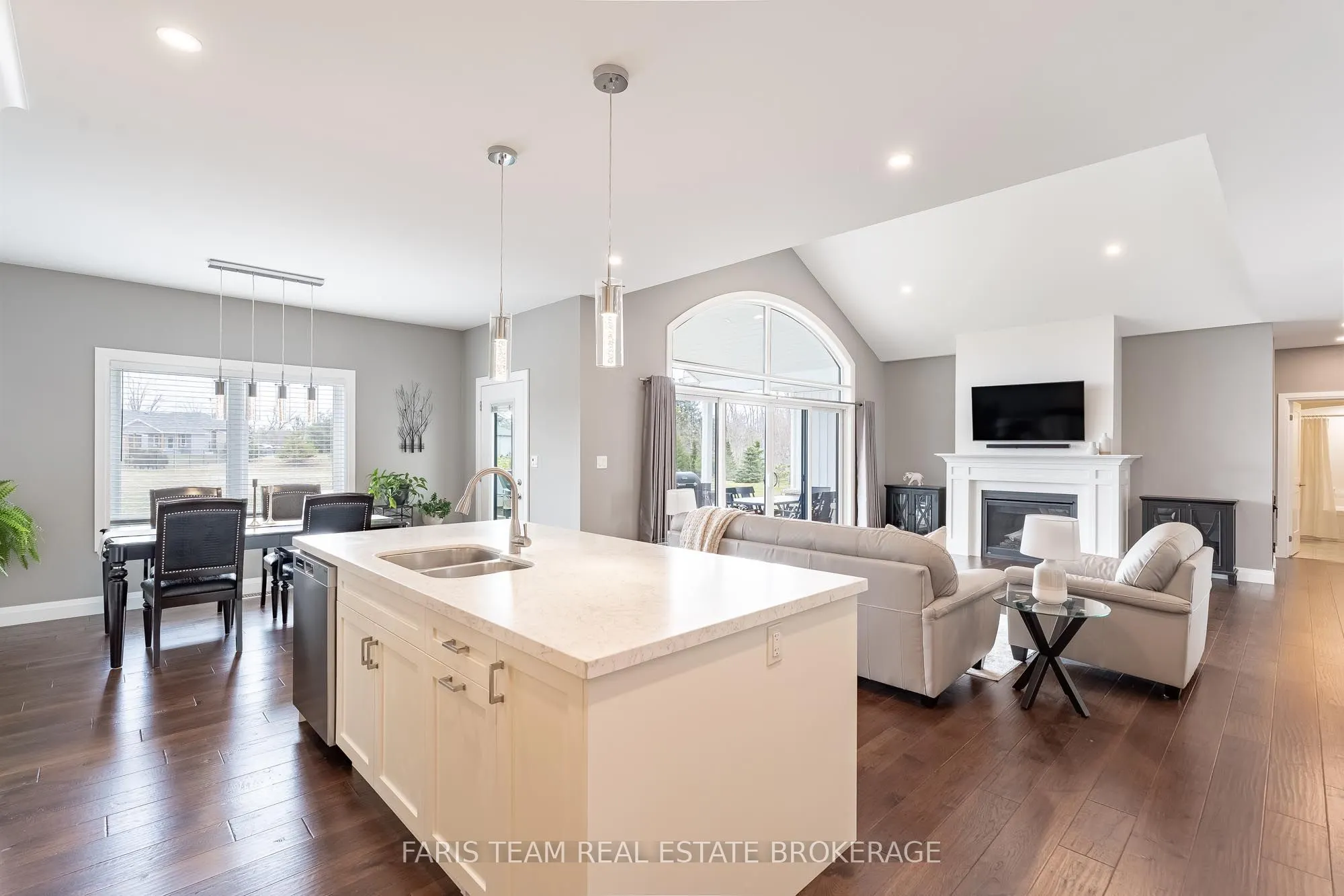 5 Breanna Boulevard