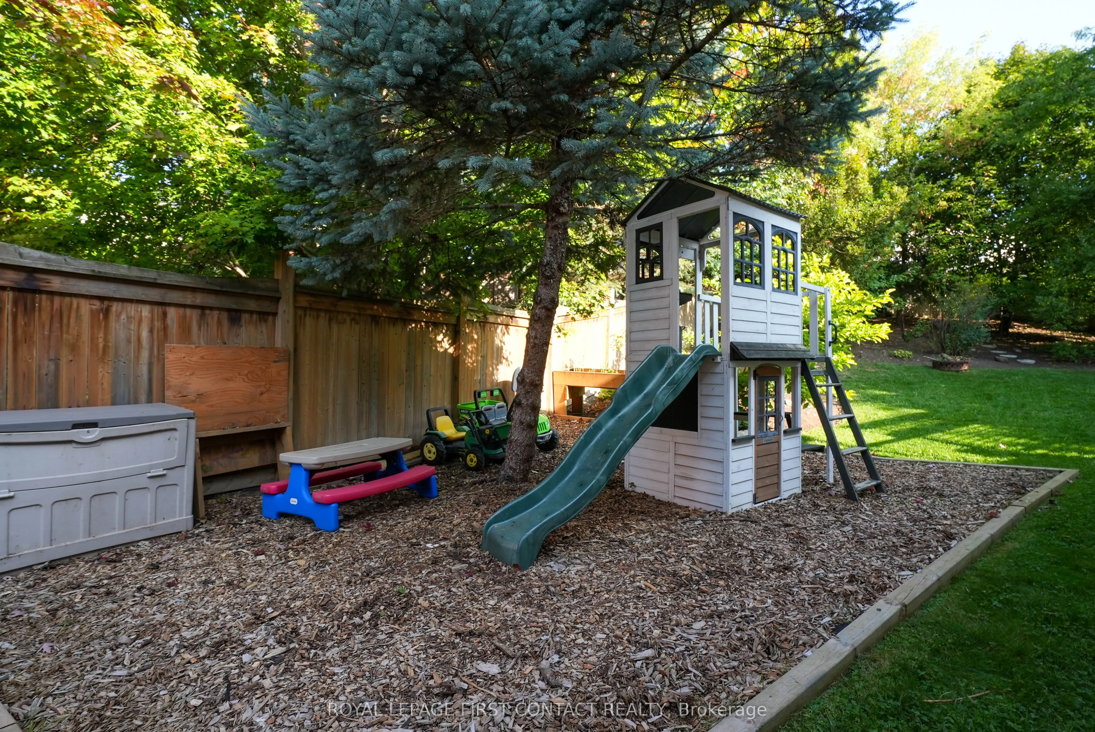28 Windsor Crescent