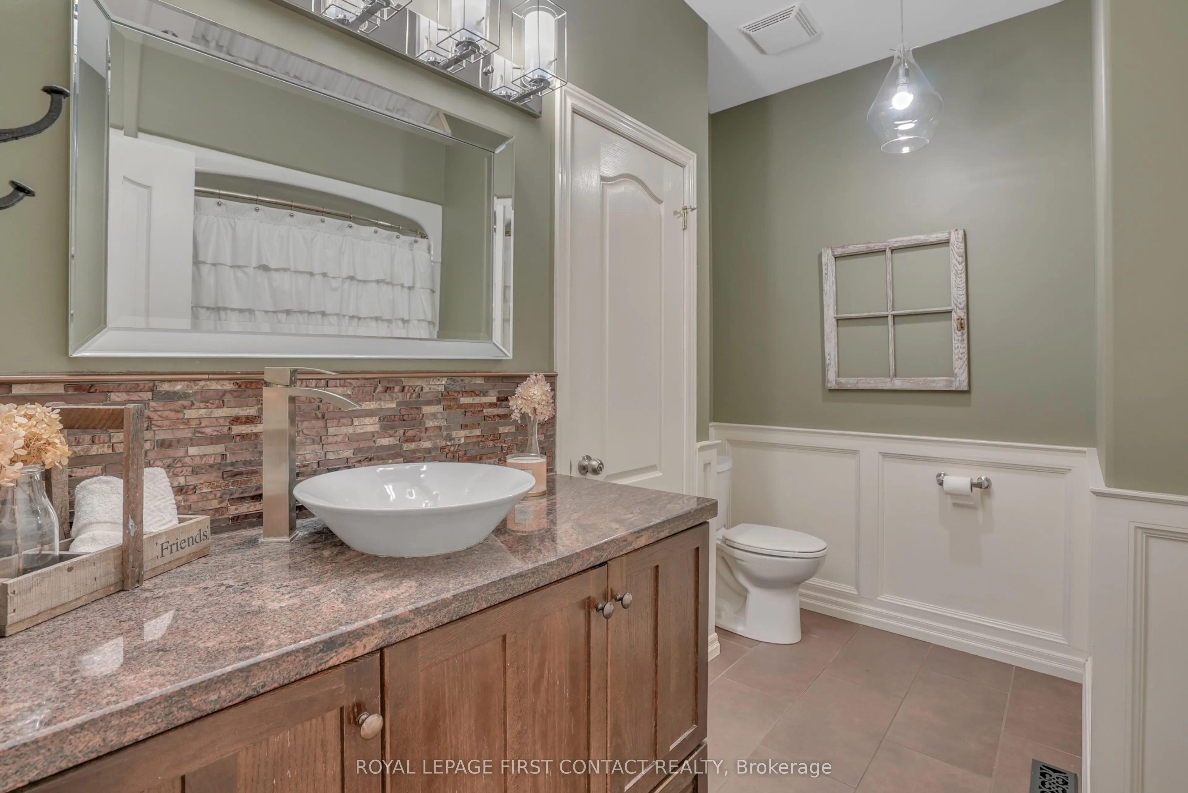 28 Windsor Crescent