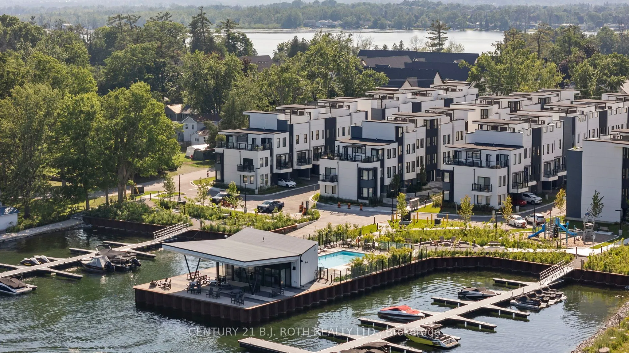 3 MARINER'S PIER Way