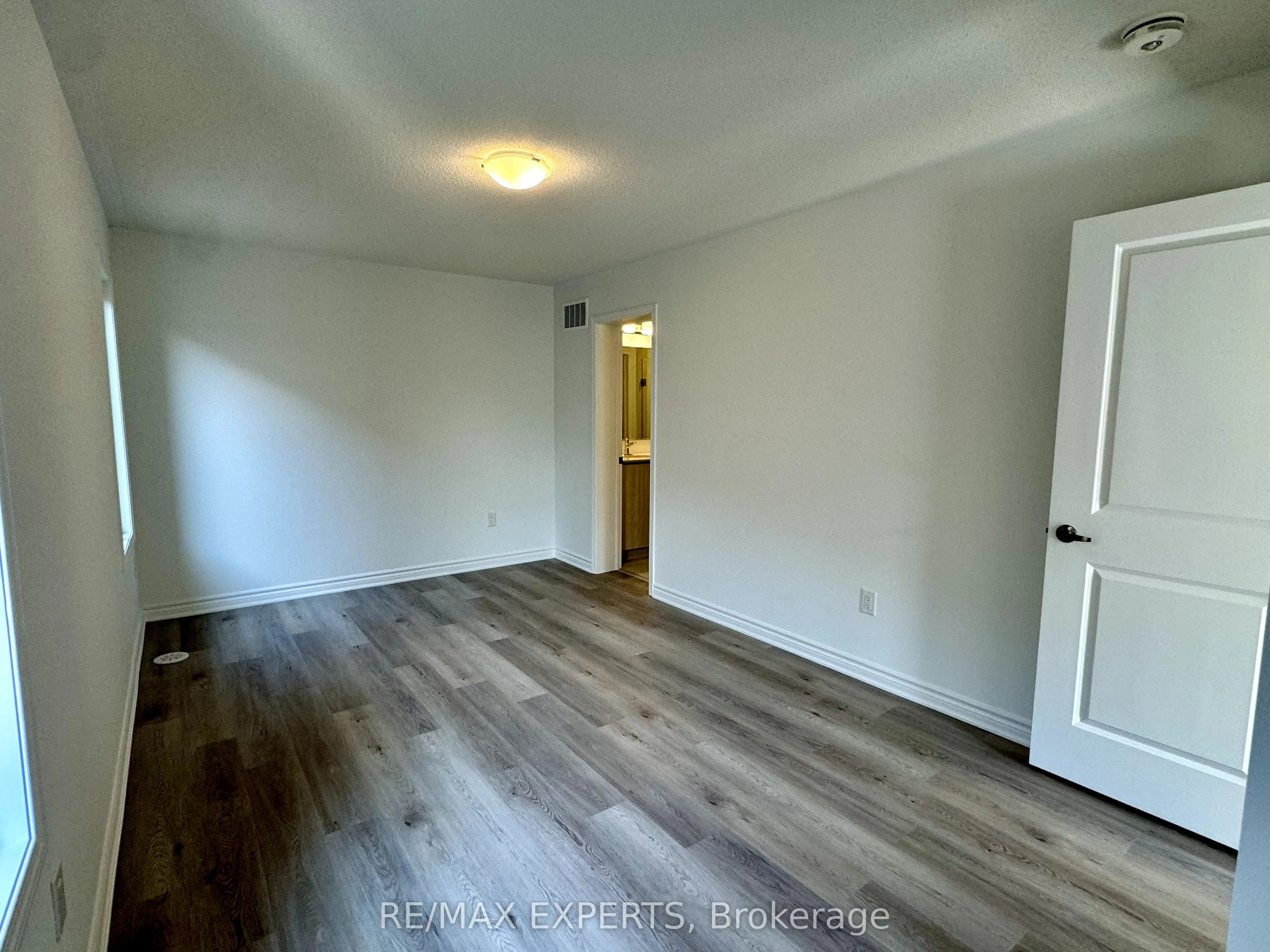 17 Pearen Lane