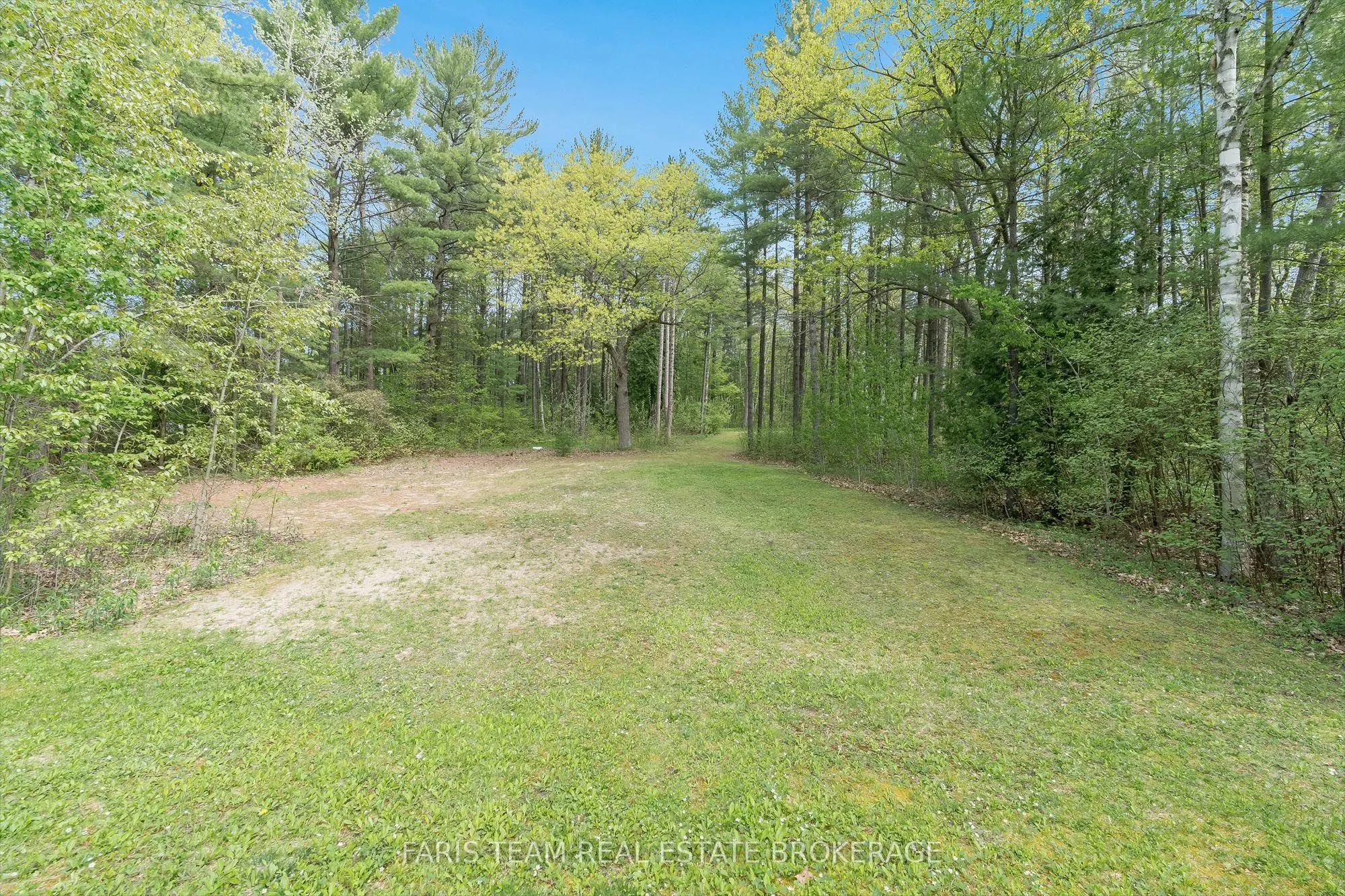 138 Knox Road E