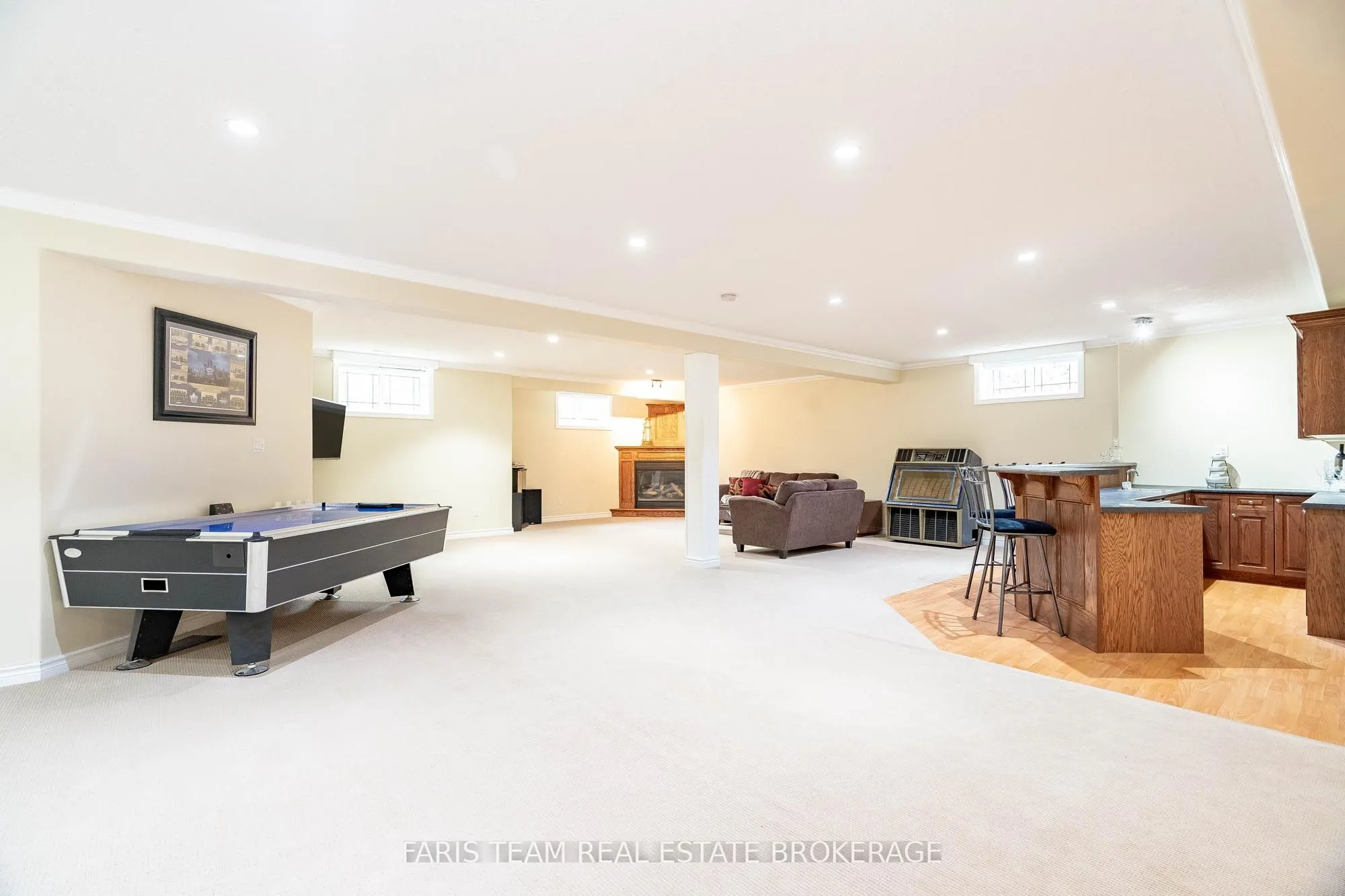 138 Knox Road E