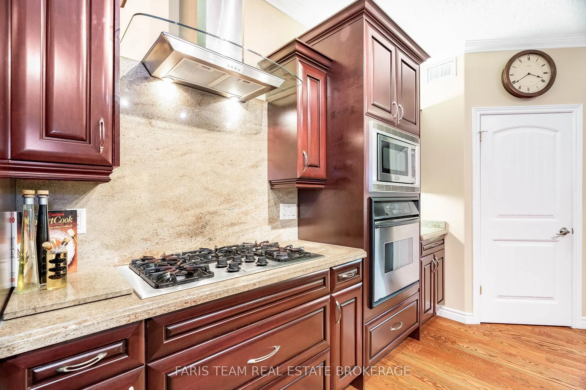 138 Knox Road E