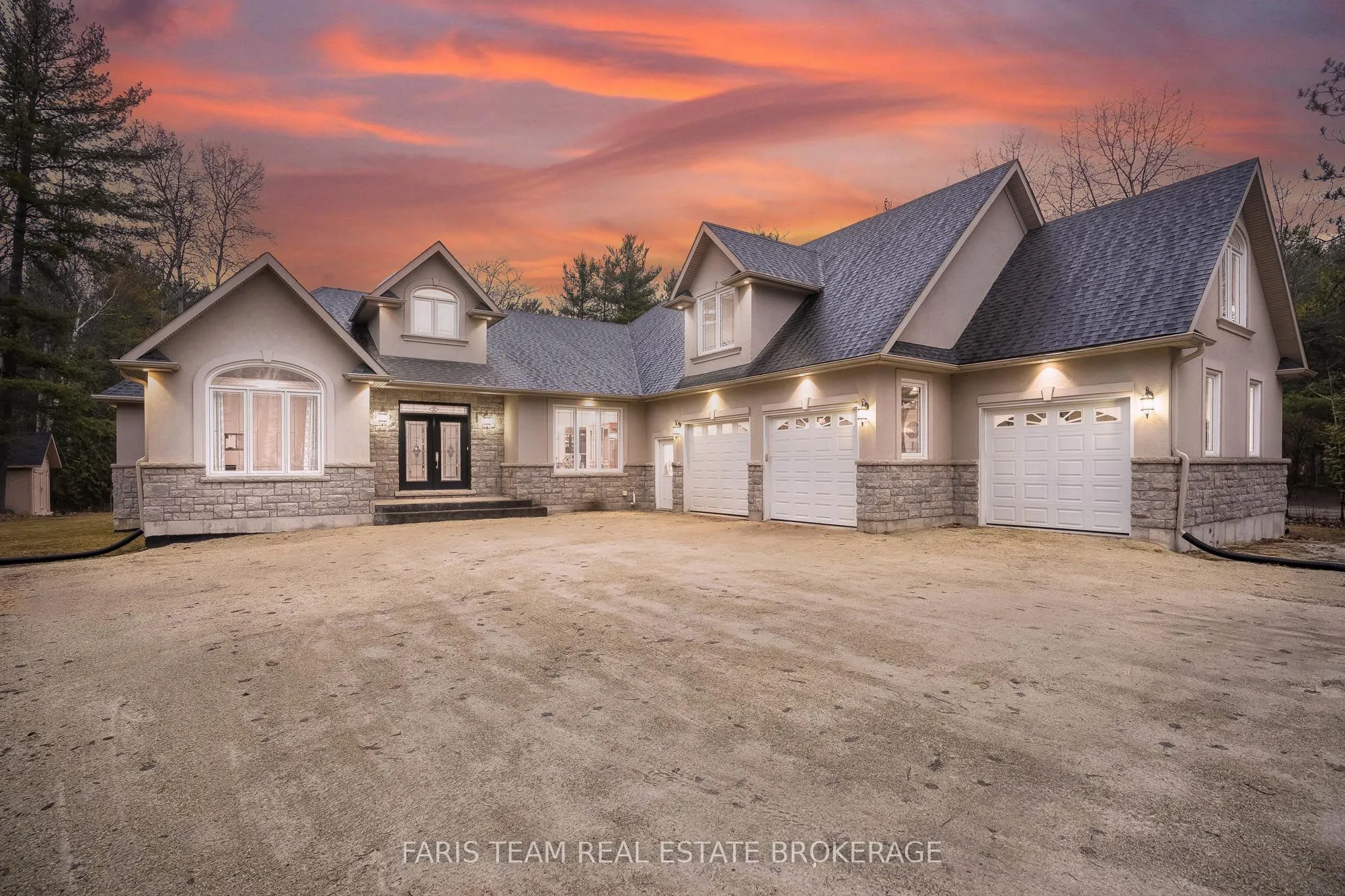 138 Knox Road E