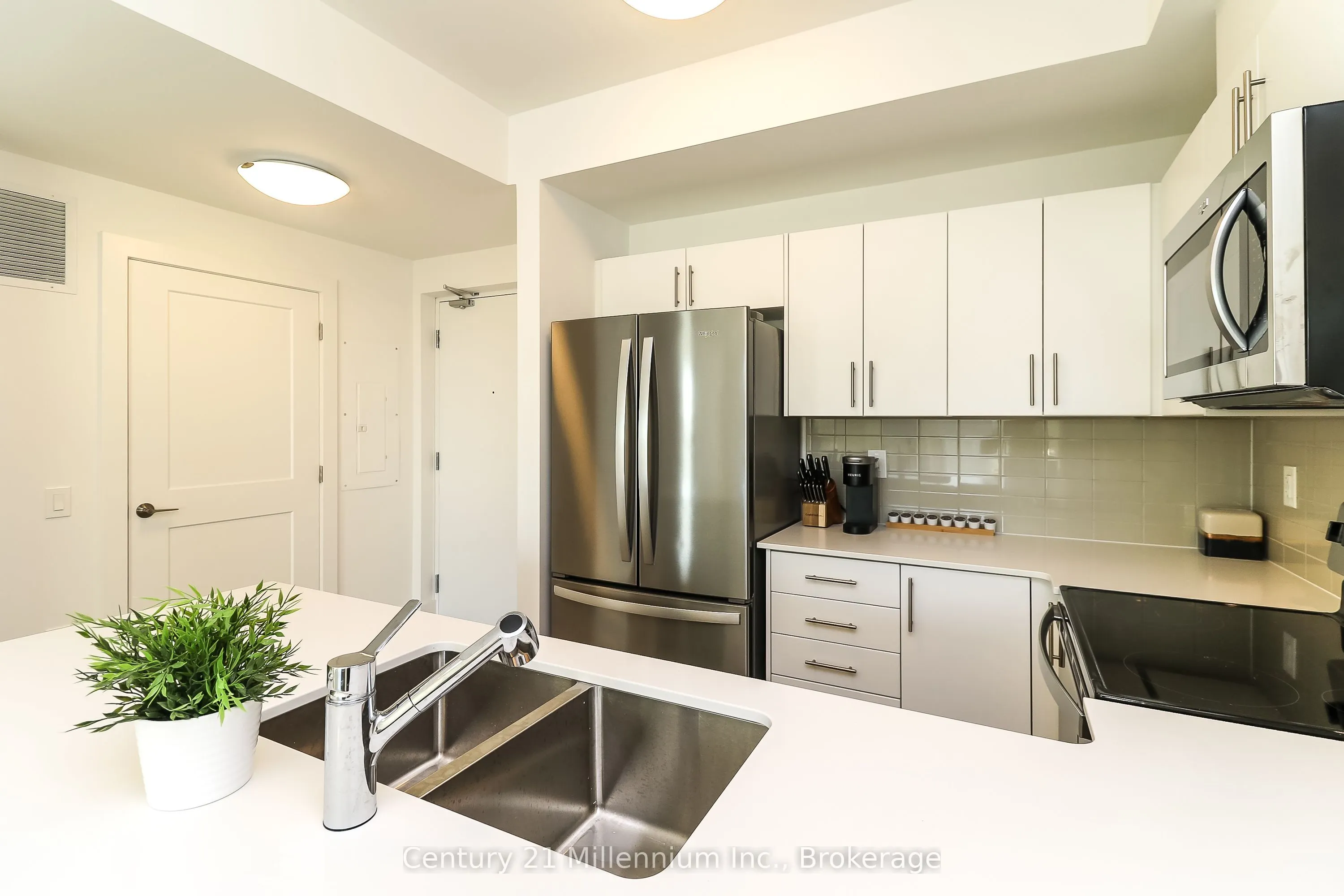 4 Kimberly Lane, #306
