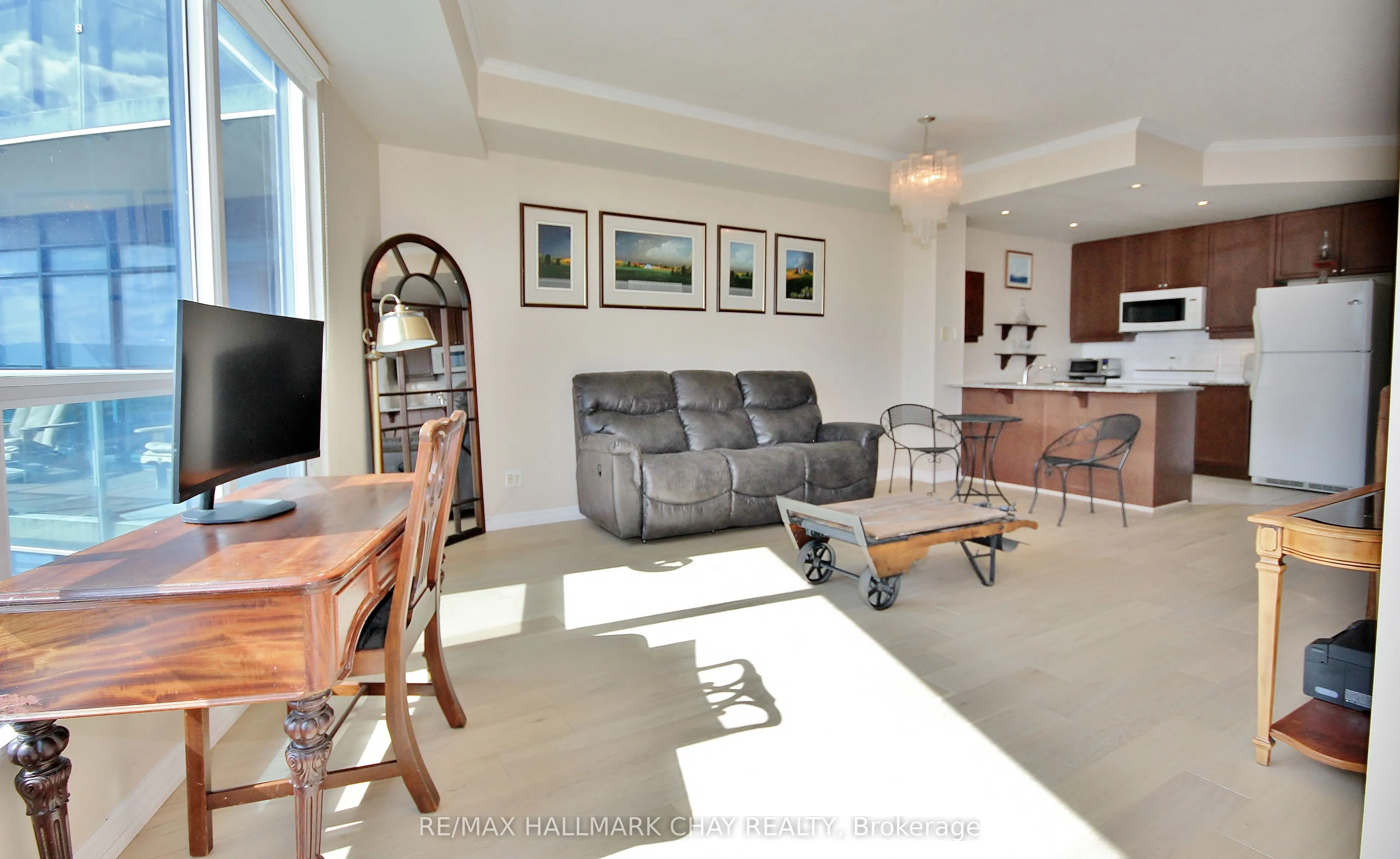 37 Ellen Street, #511