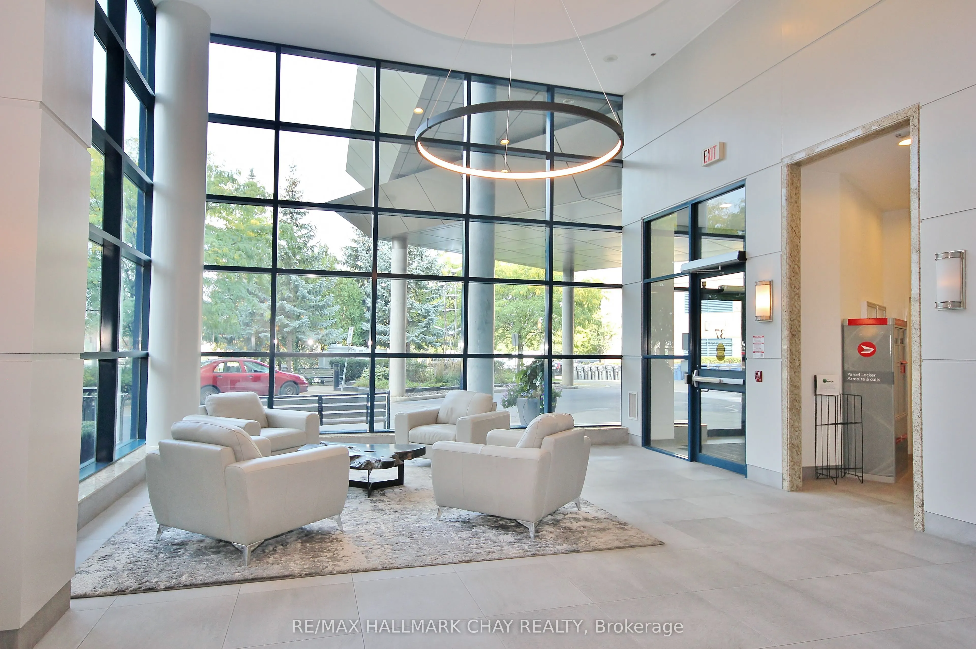 37 Ellen Street, #511