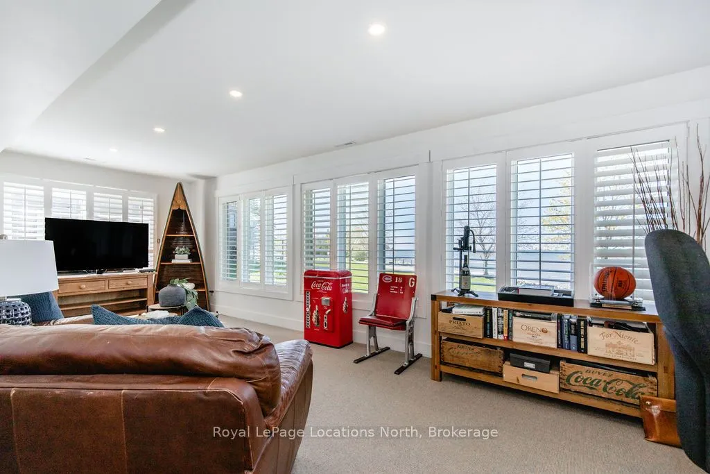 38 Lighthouse Lane E, #6