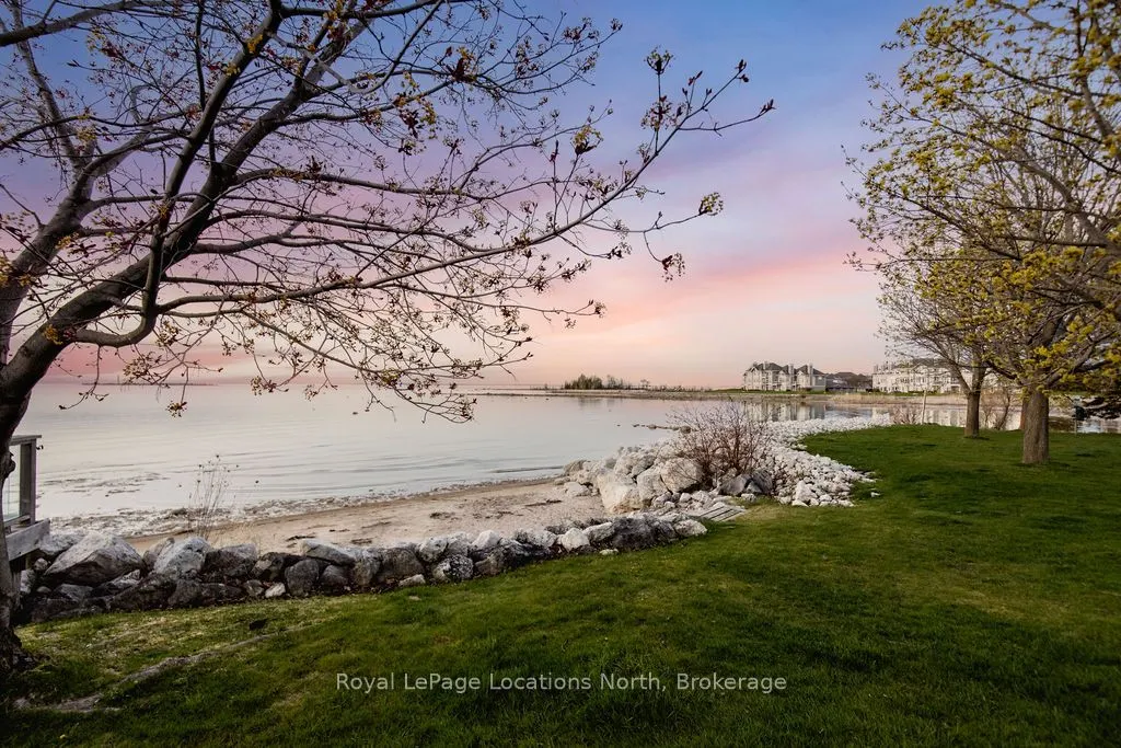 38 Lighthouse Lane E, #6
