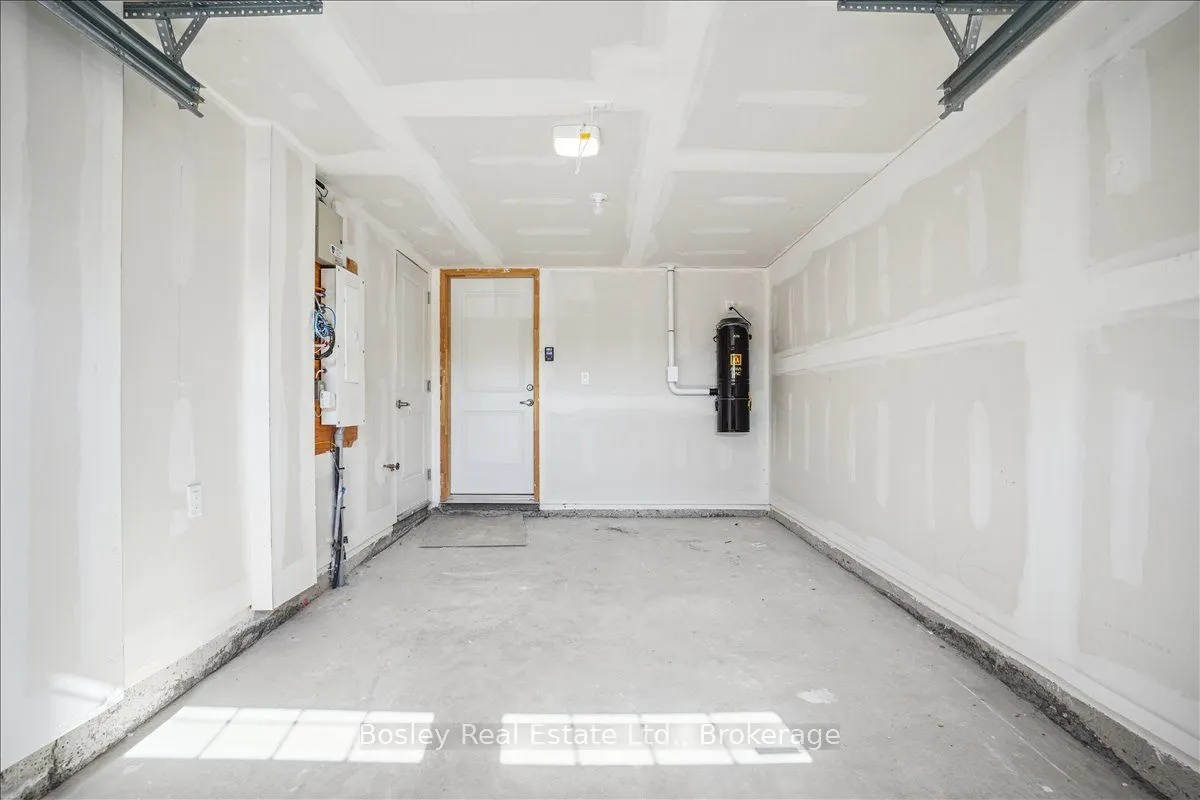 60 WINTERS Crescent, #67