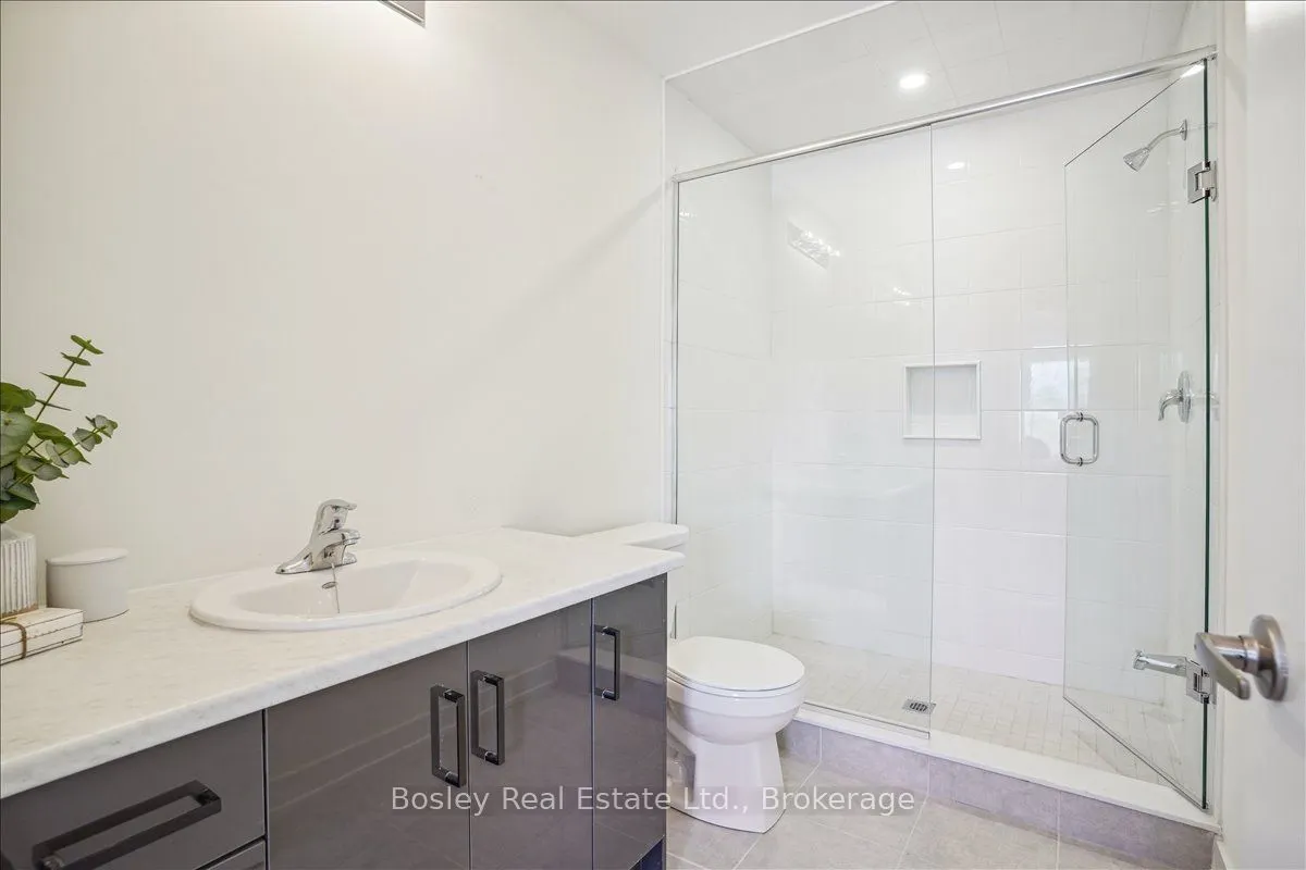 60 WINTERS Crescent, #67