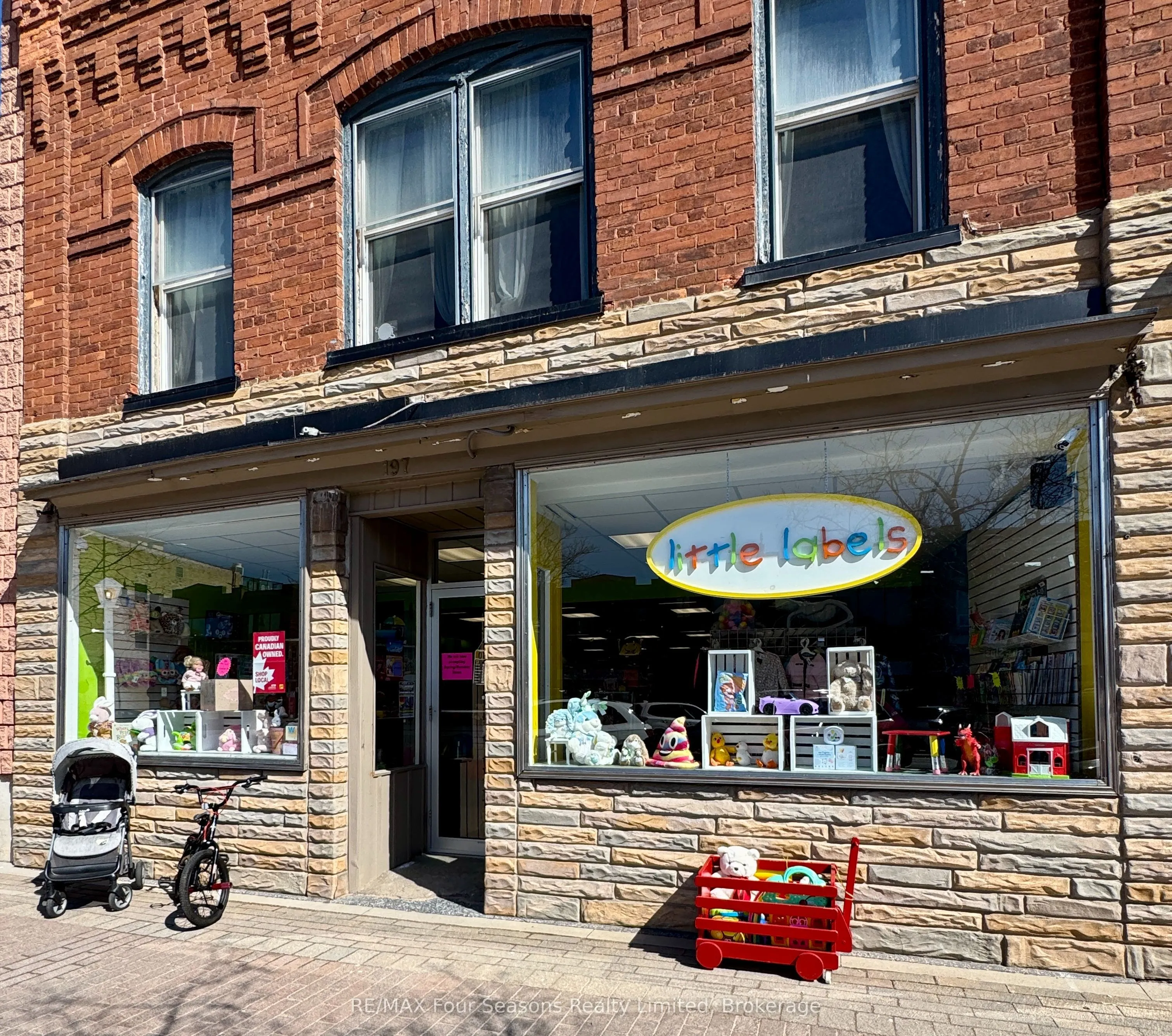 197 Hurontario Street