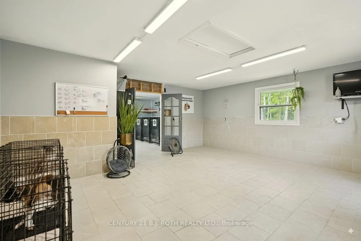 1250 County Road 6 Road S