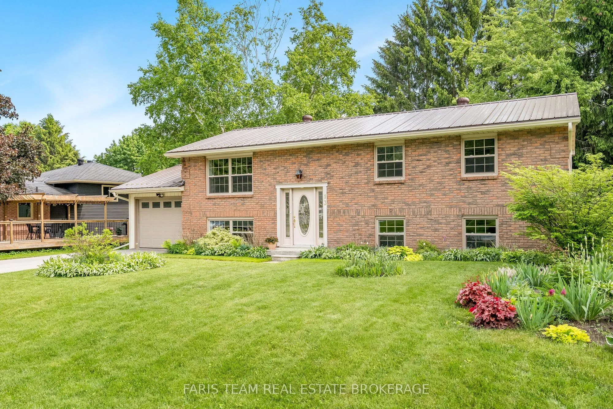 13 Jardine Crescent