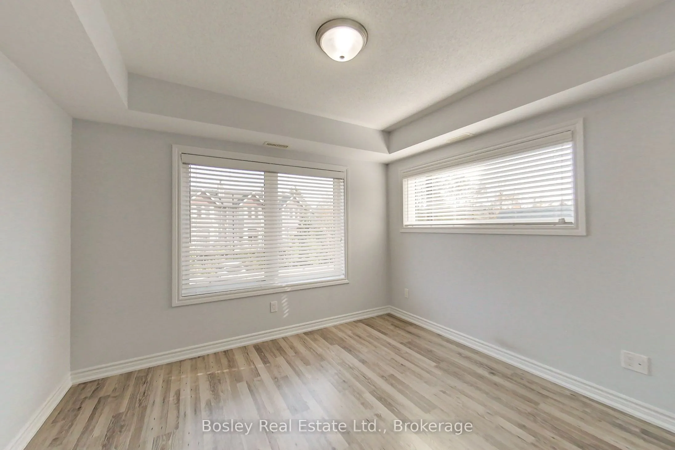 2 Cove Court, #208
