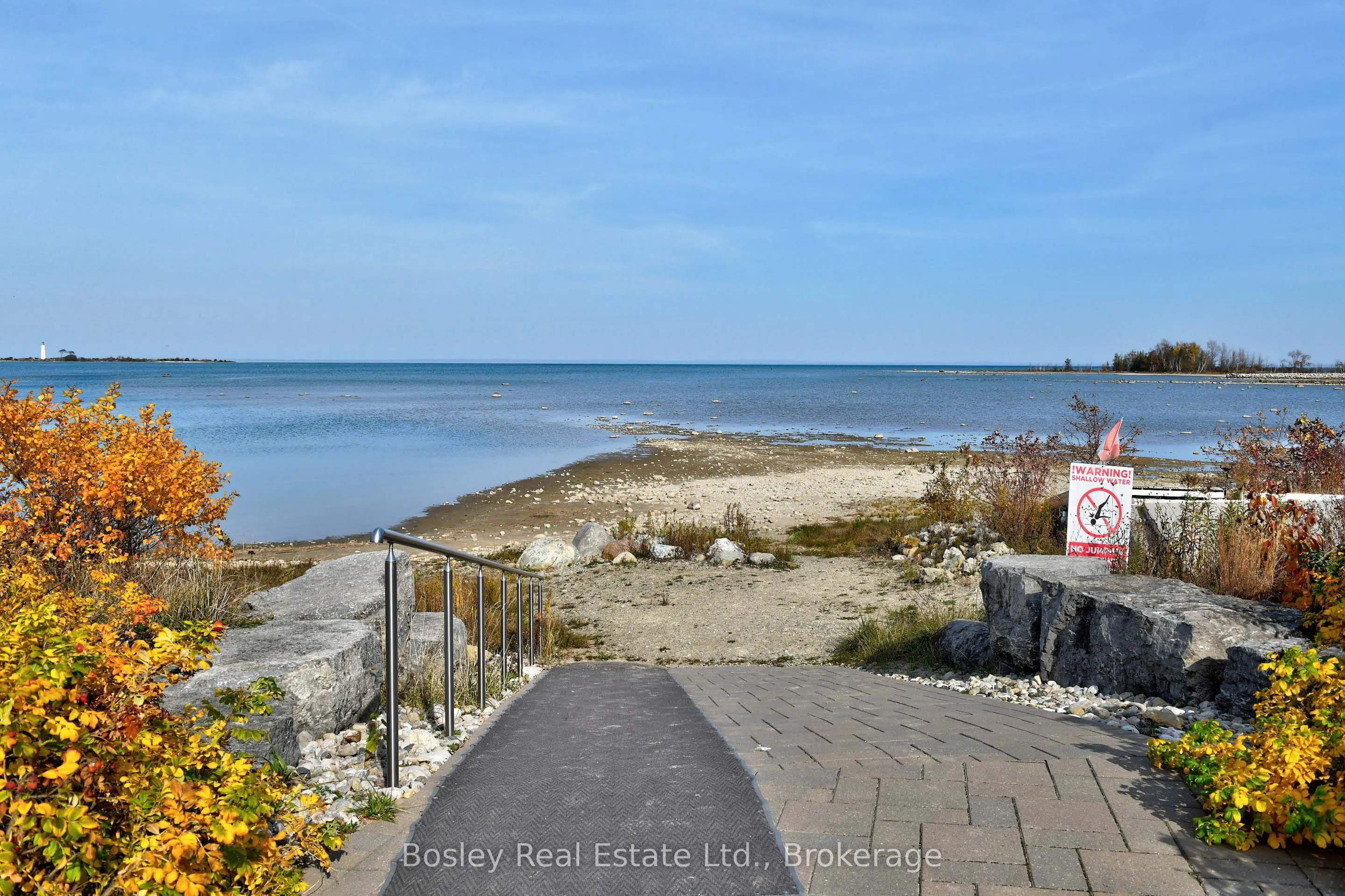 2 Cove Court, #208