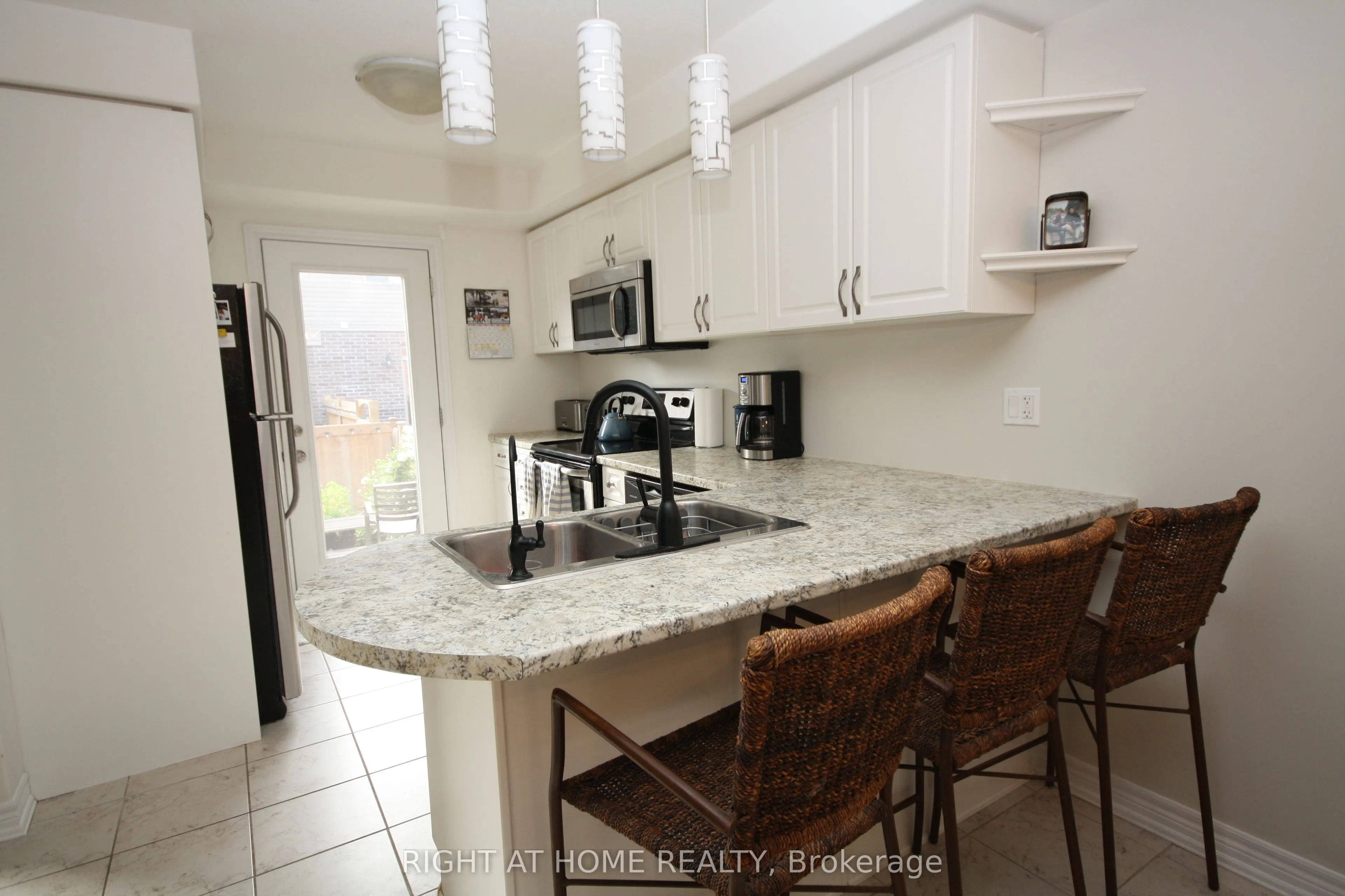 1039 Cook Drive