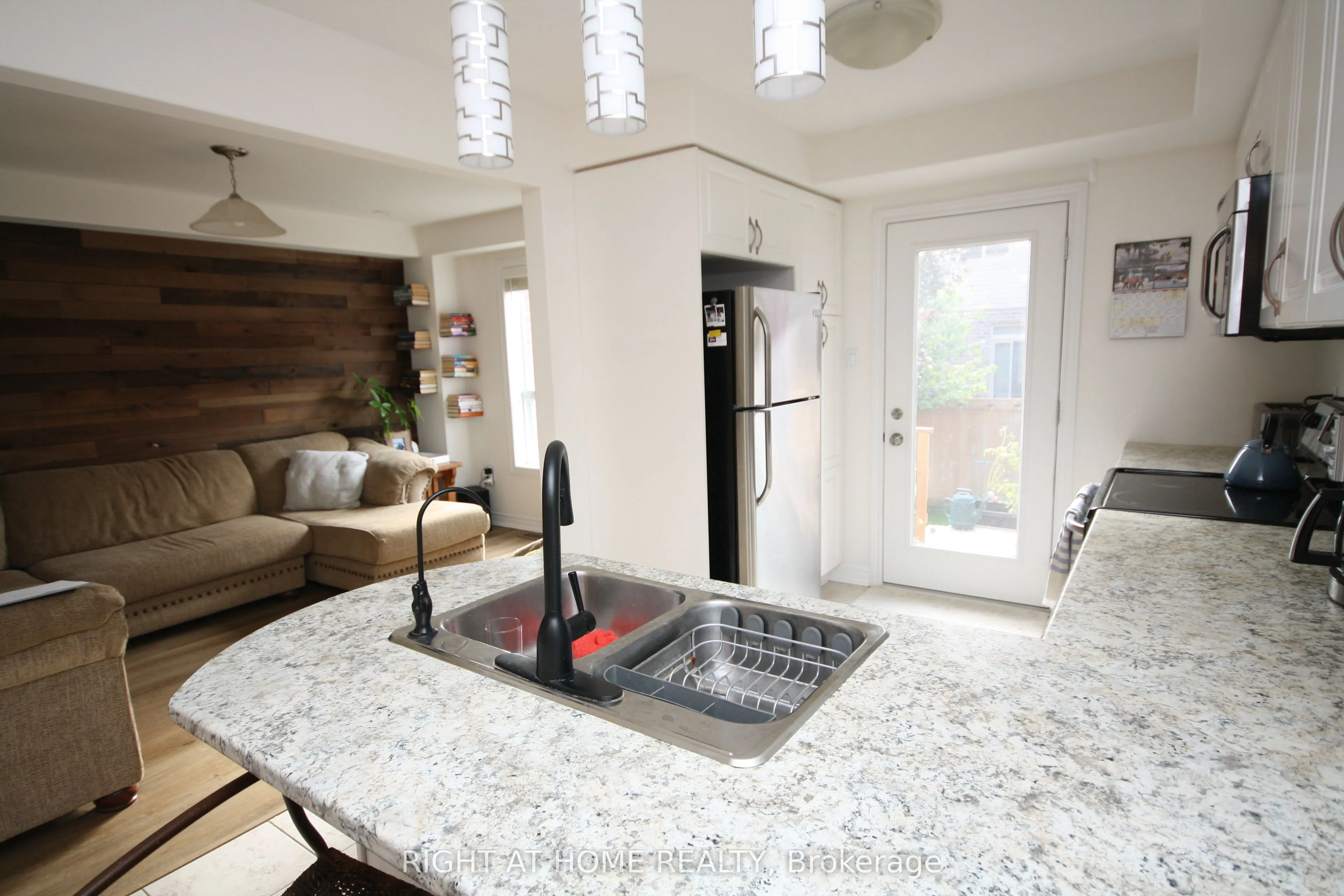 1039 Cook Drive