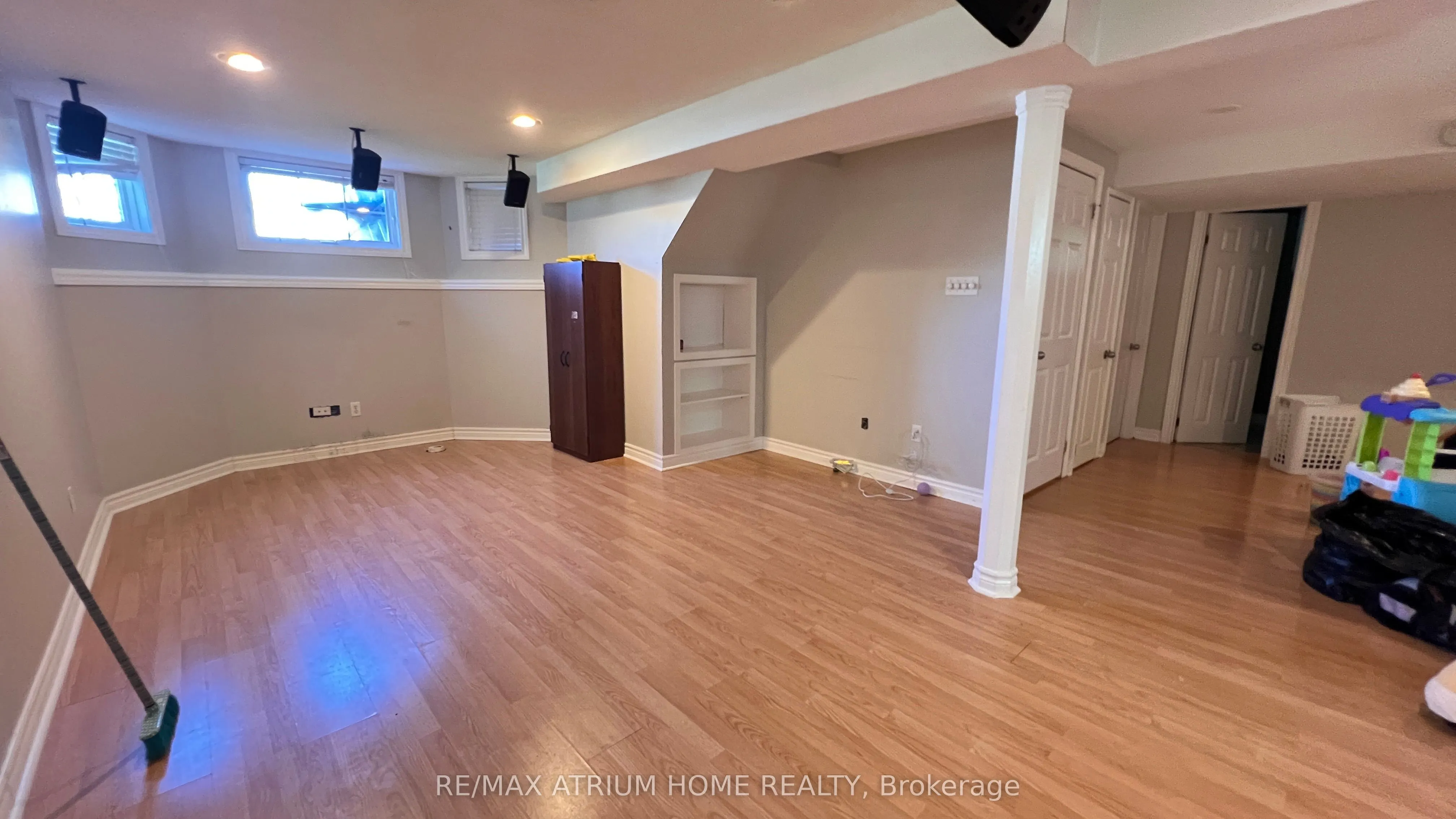 124 Monique Crescent