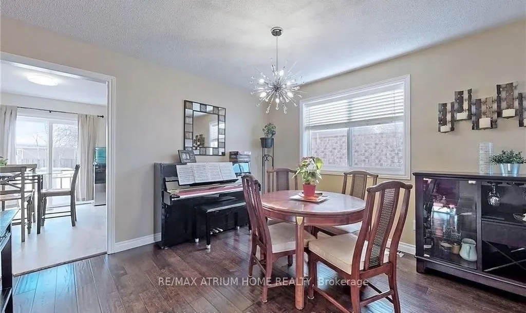 124 Monique Crescent