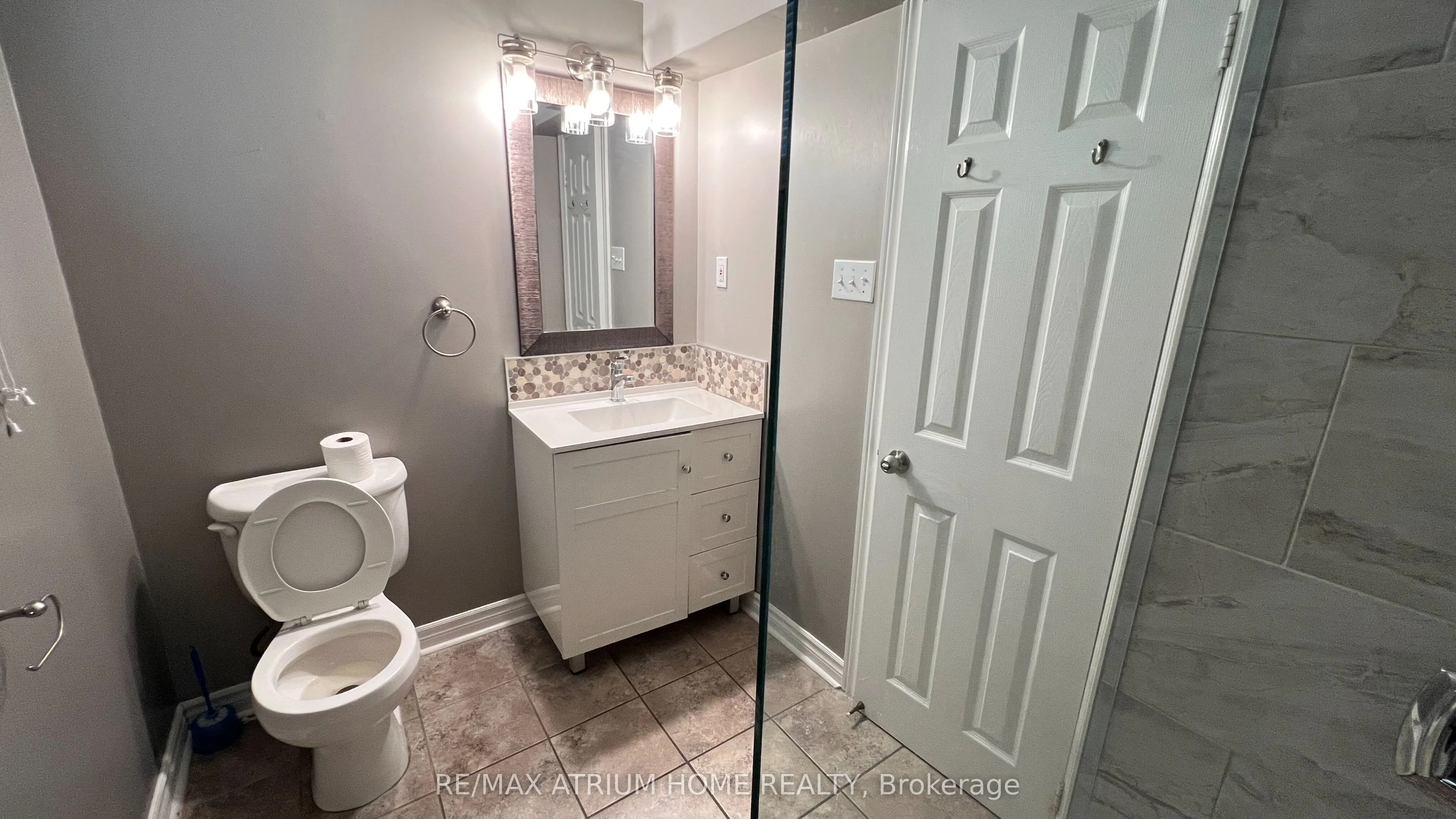 124 Monique Crescent