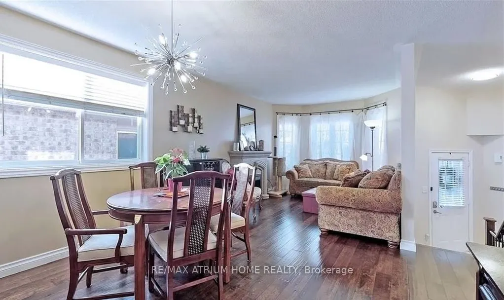 124 Monique Crescent