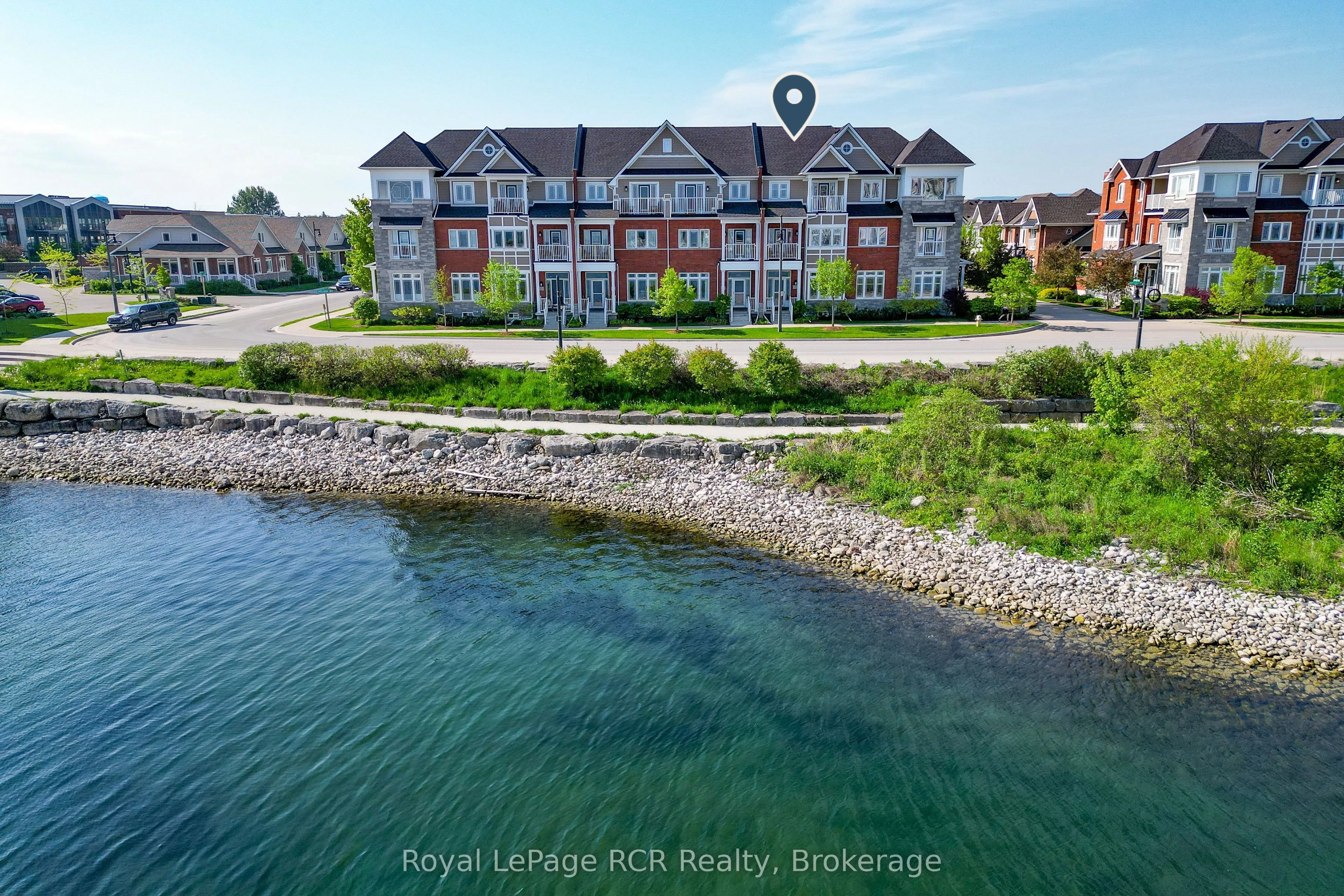 16 Wheelhouse Crescent, #8