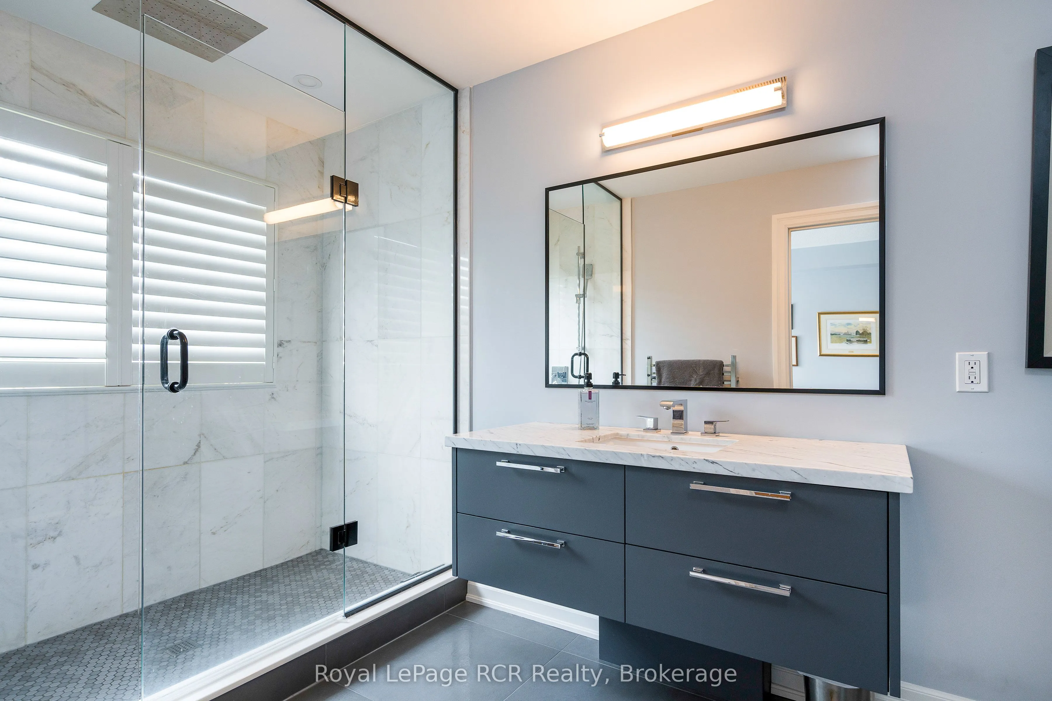 16 Wheelhouse Crescent, #8