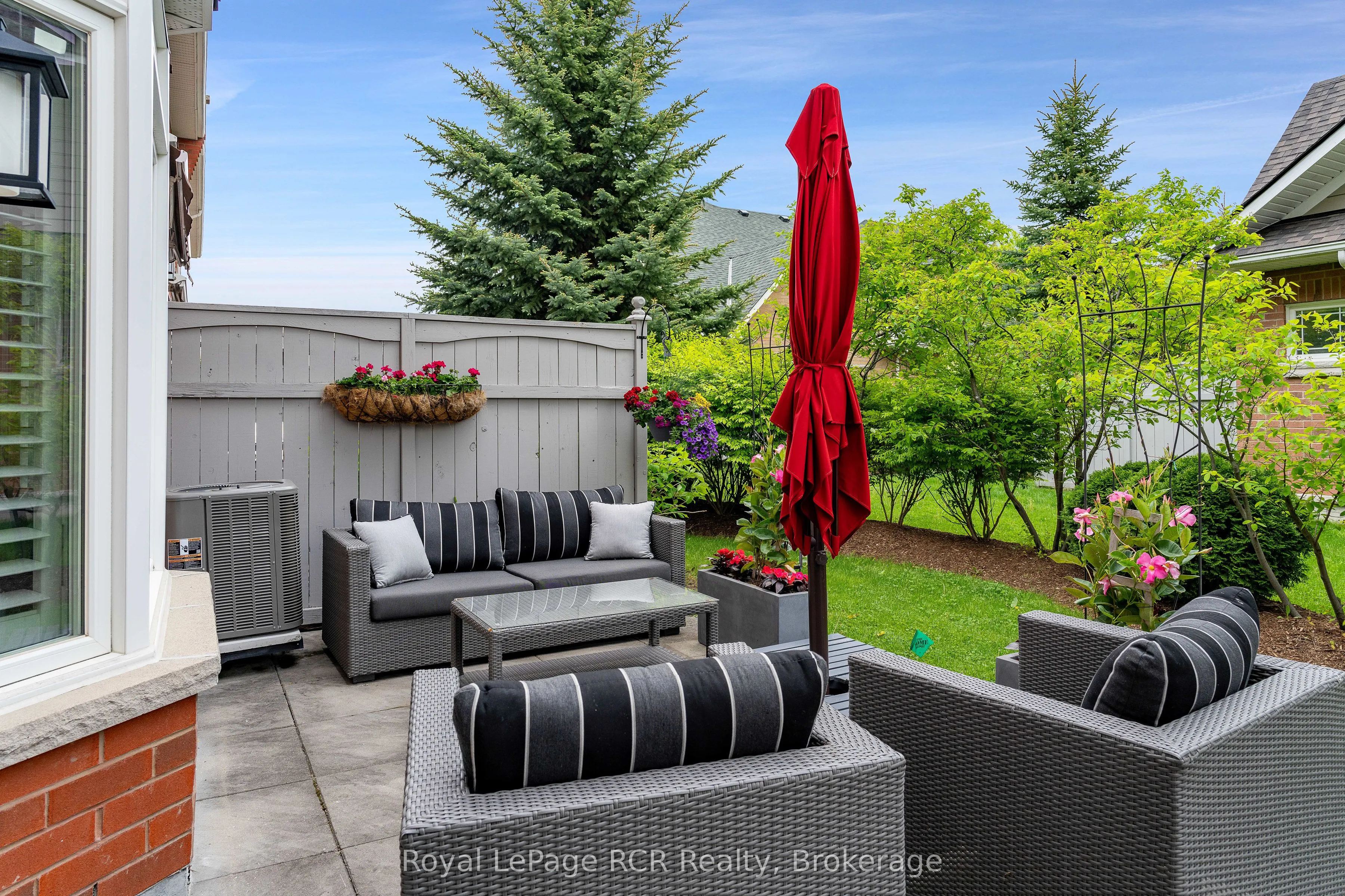 16 Wheelhouse Crescent, #8