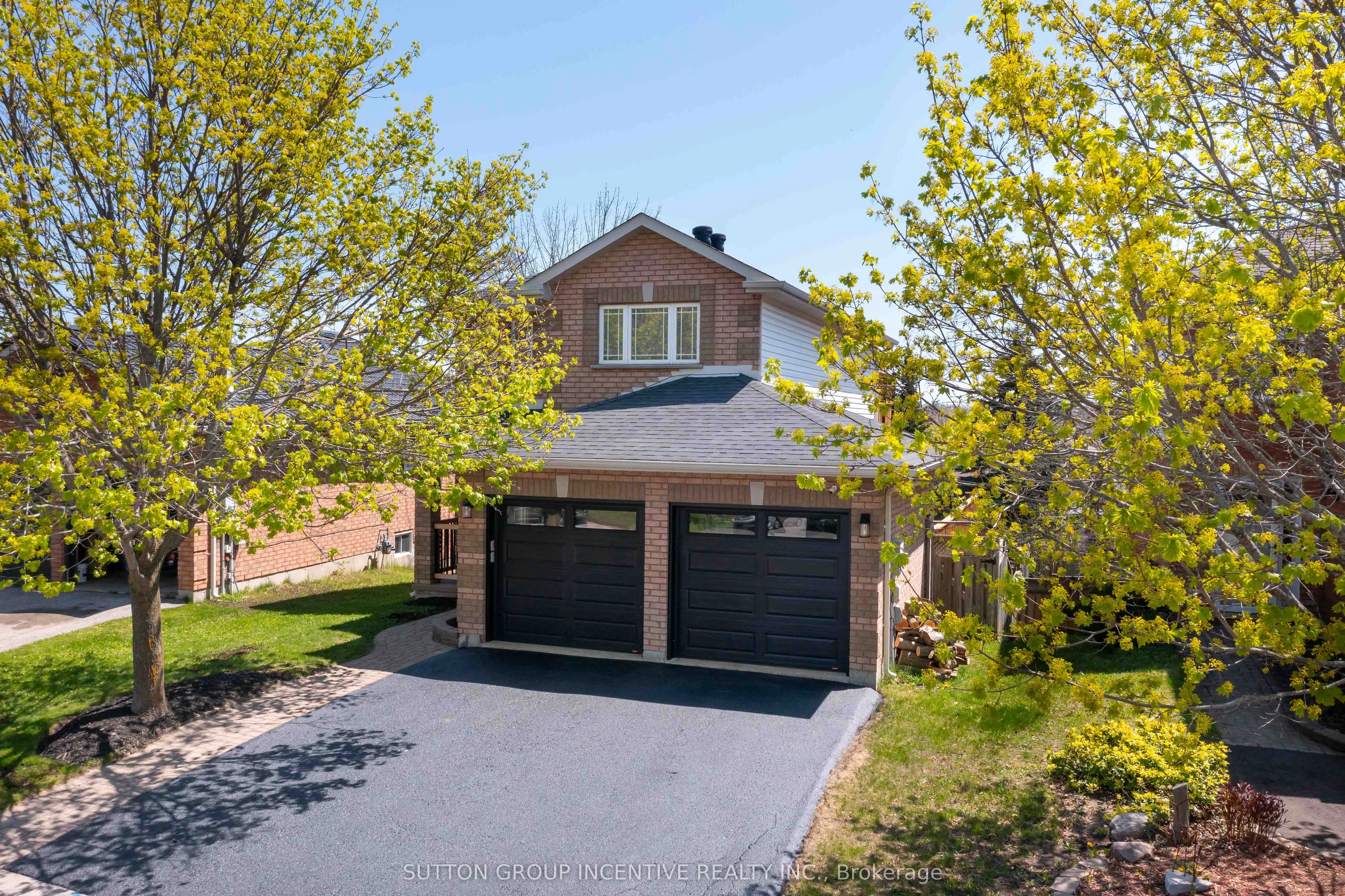 55 Vanessa Drive