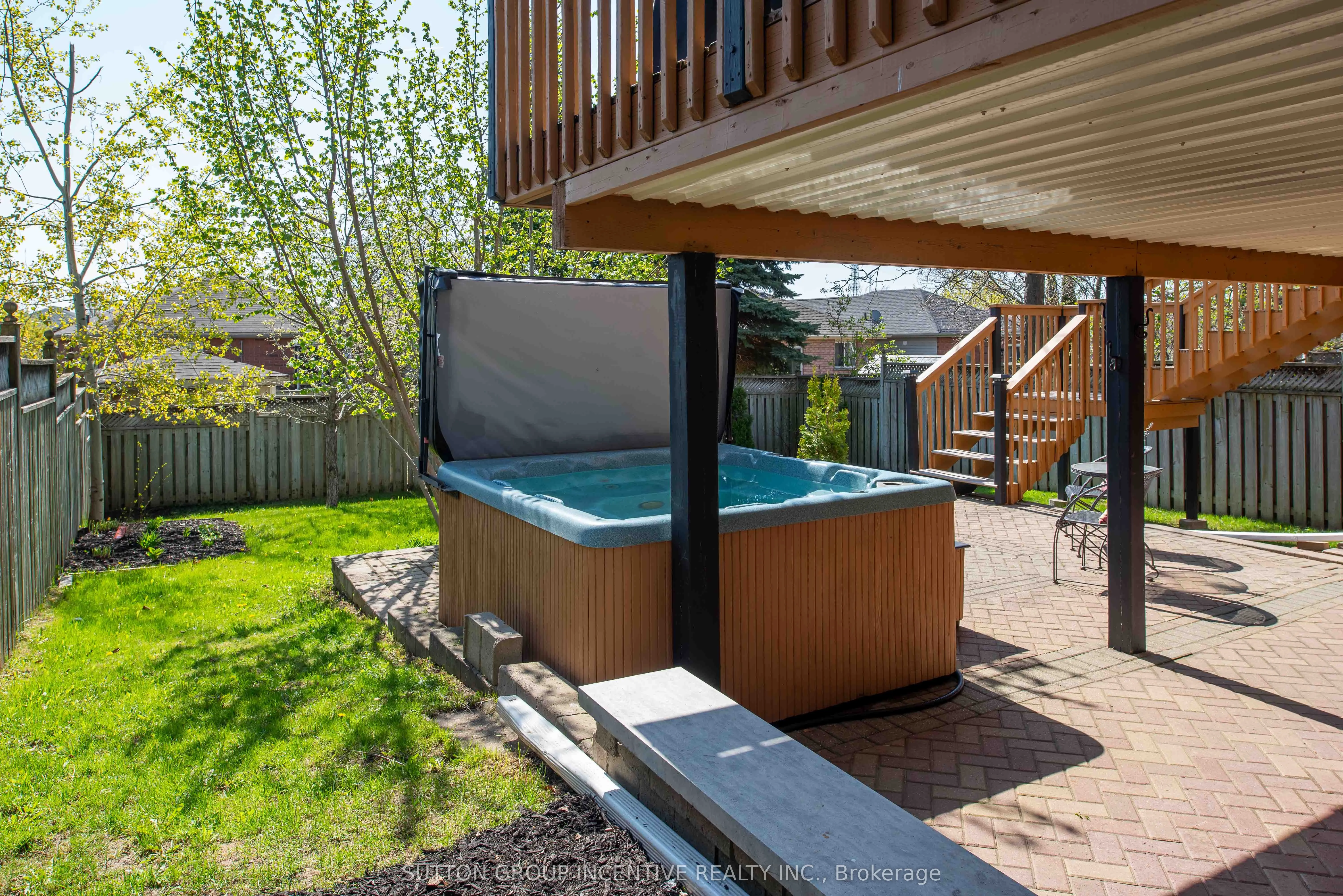 55 Vanessa Drive