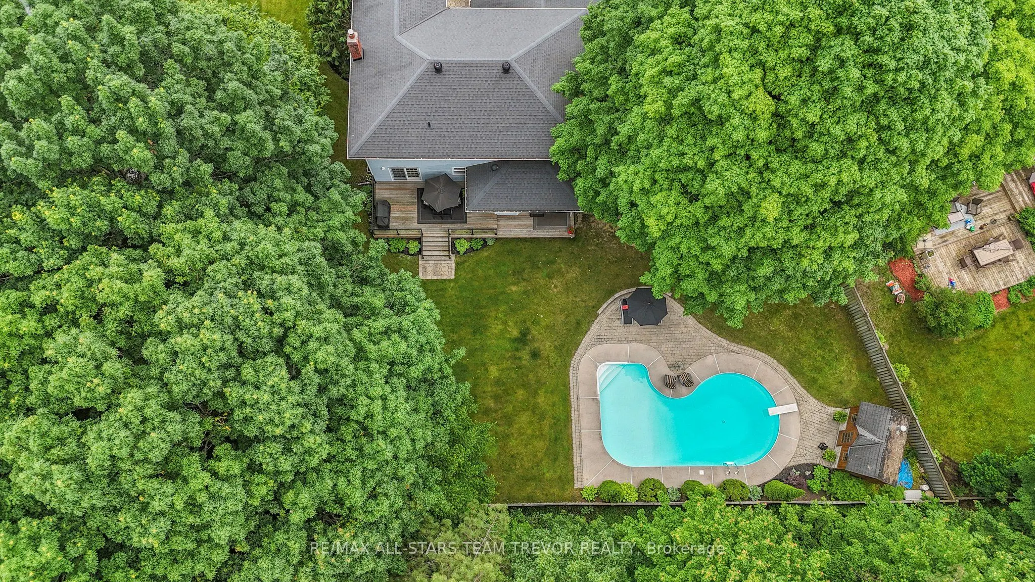 5 Bailey Crescent