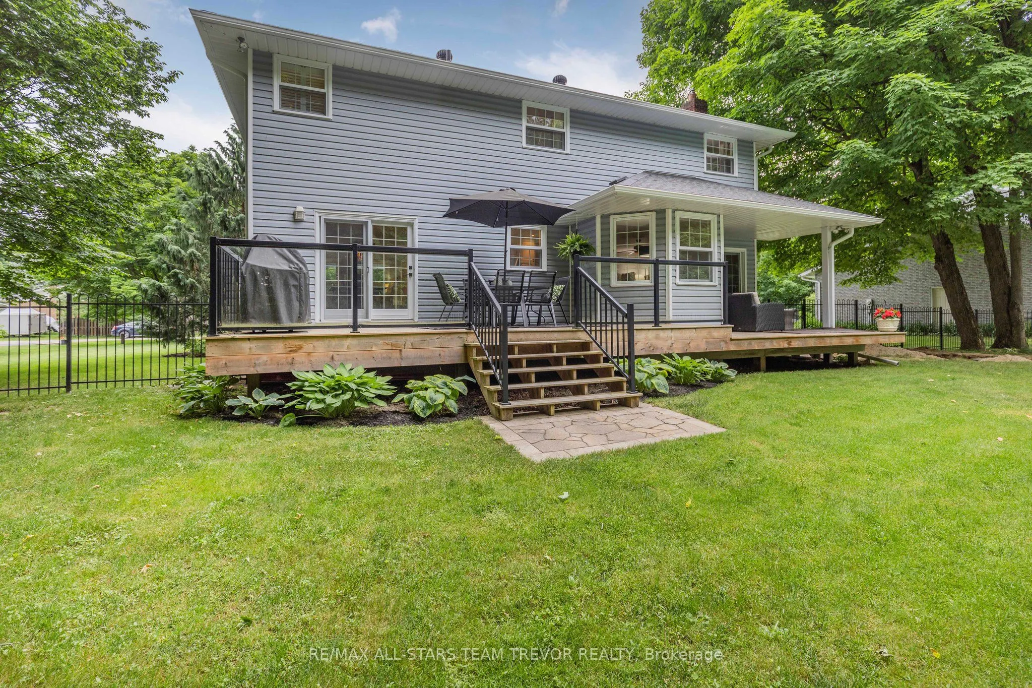 5 Bailey Crescent