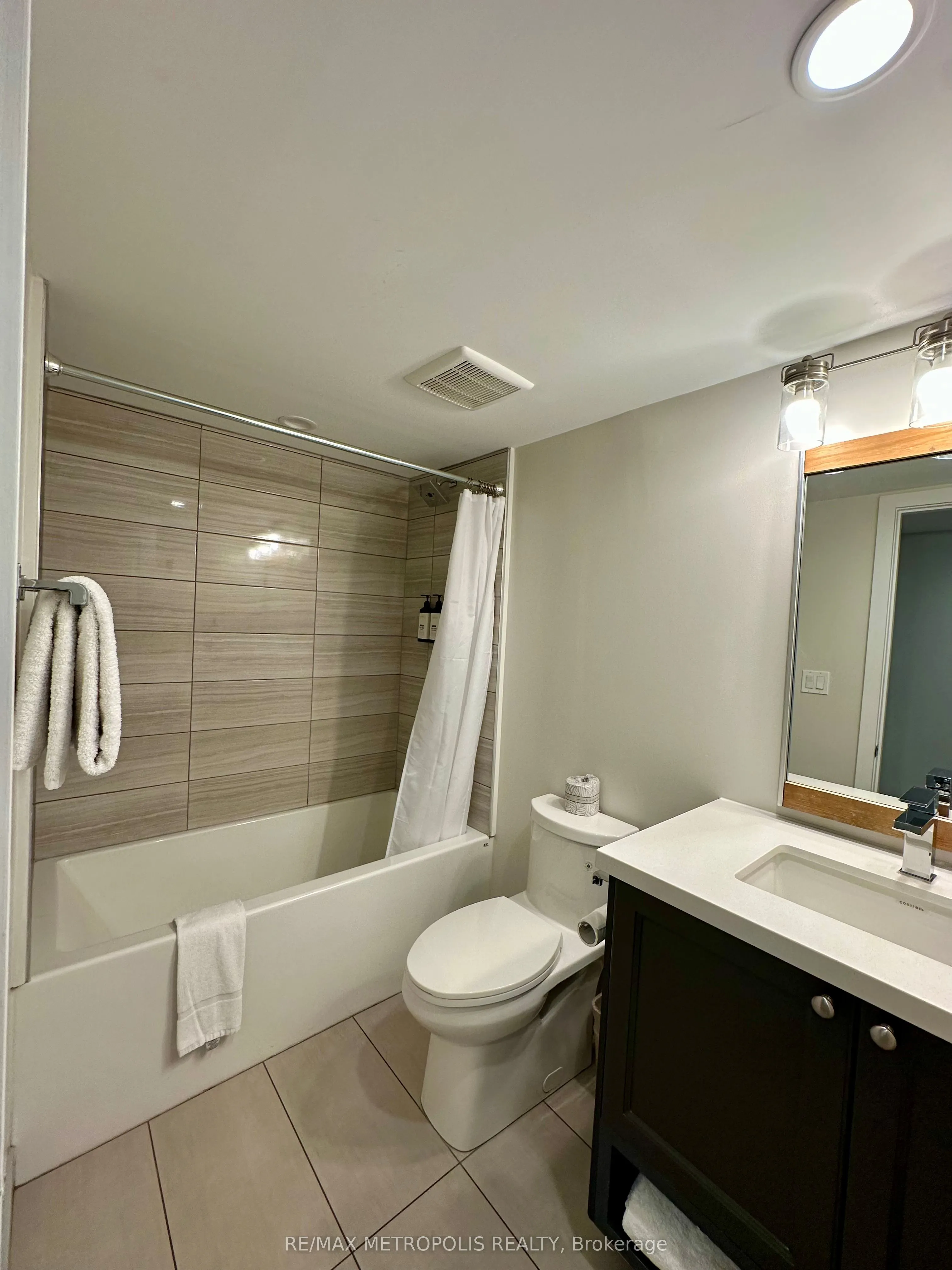 80 Horseshoe Boulevard, #301
