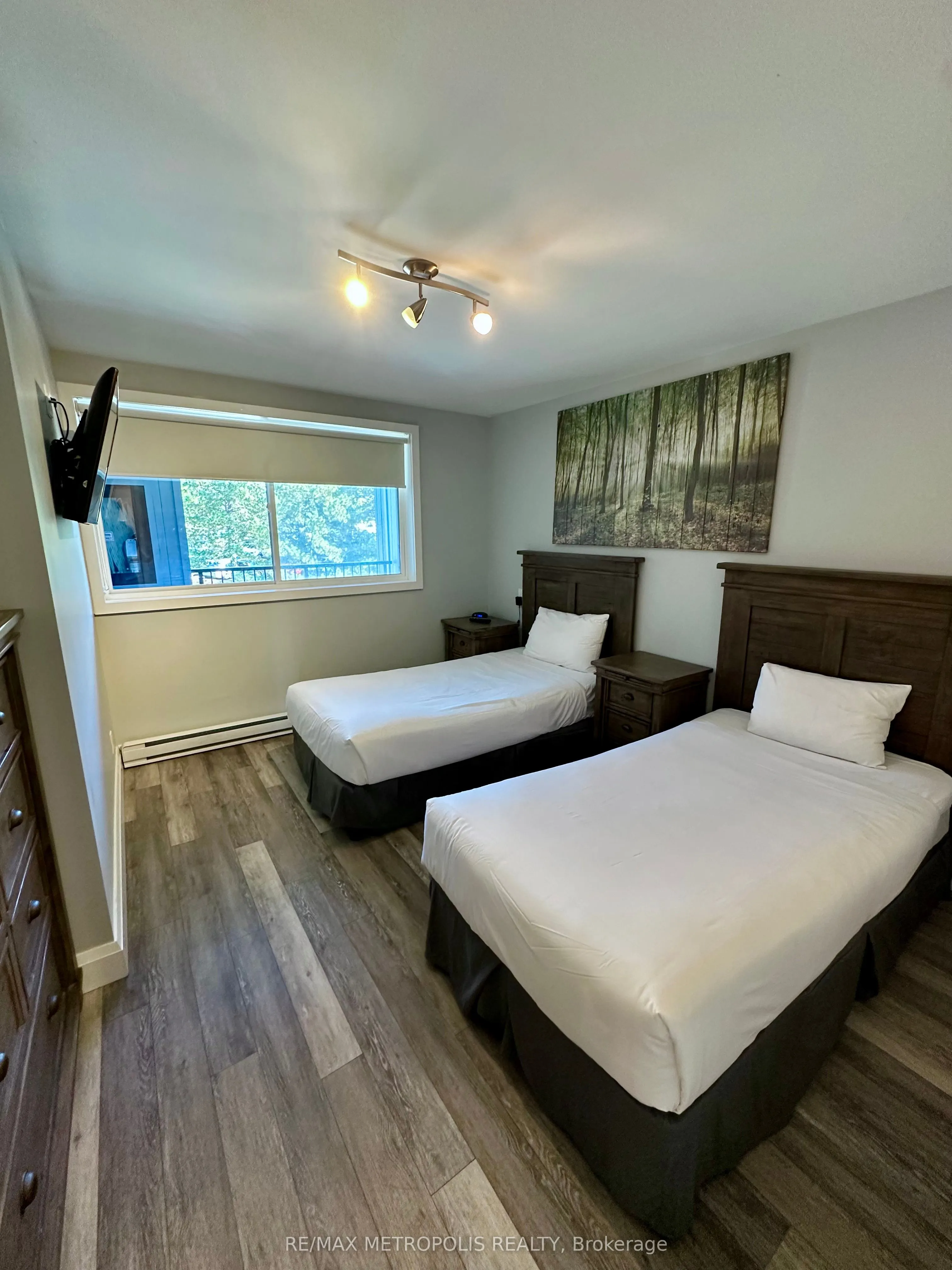 80 Horseshoe Boulevard, #301