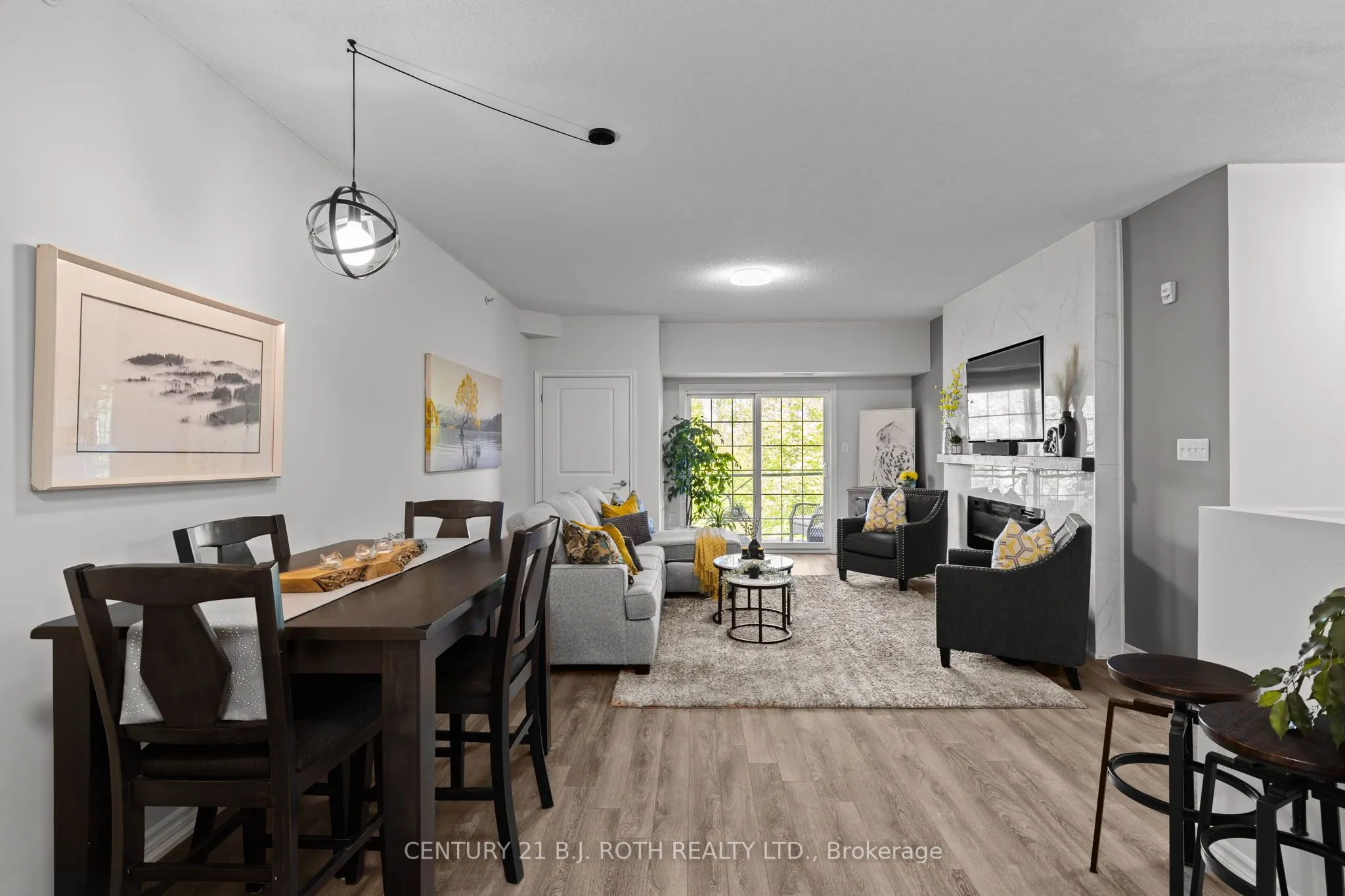 5 GREENWICH Street, #304