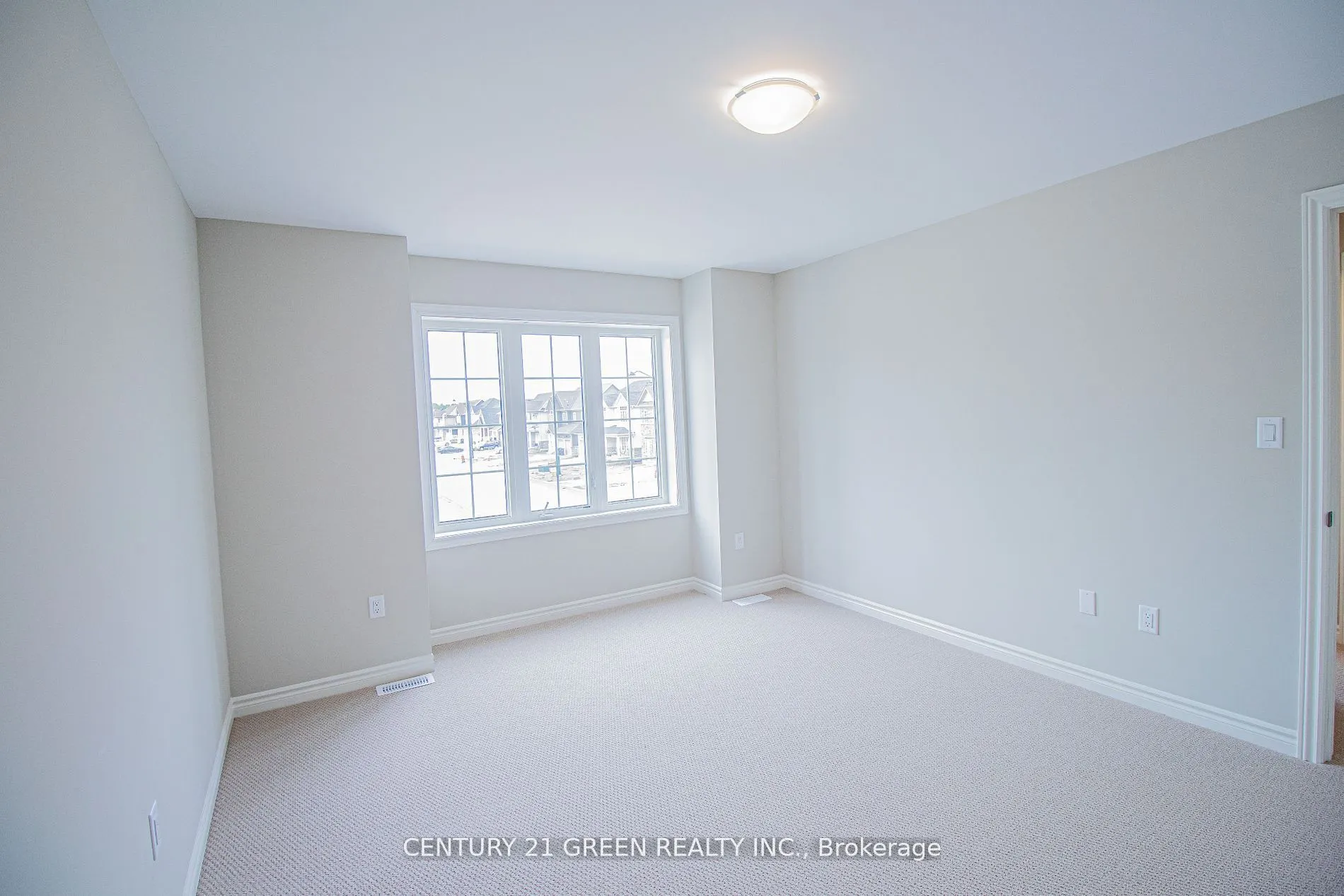 274 Springfield Crescent