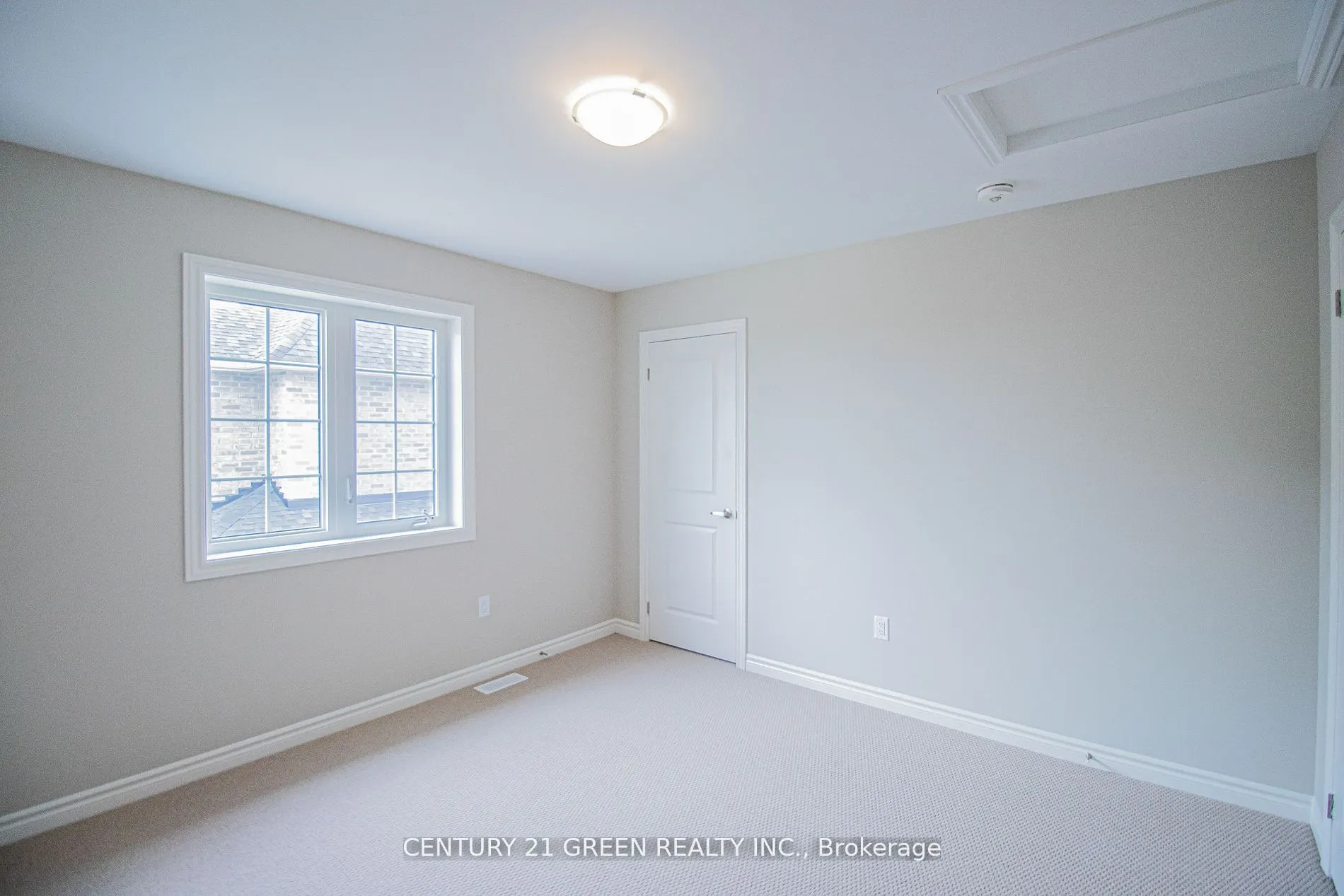 274 Springfield Crescent