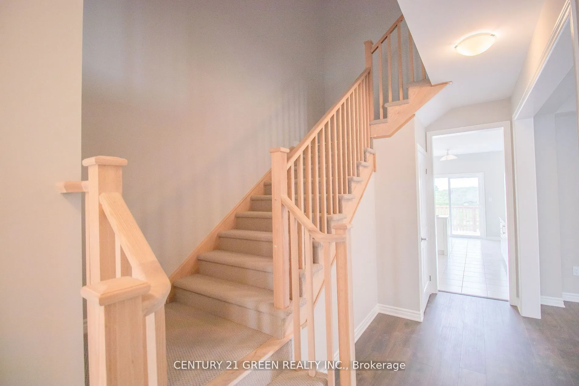 274 Springfield Crescent