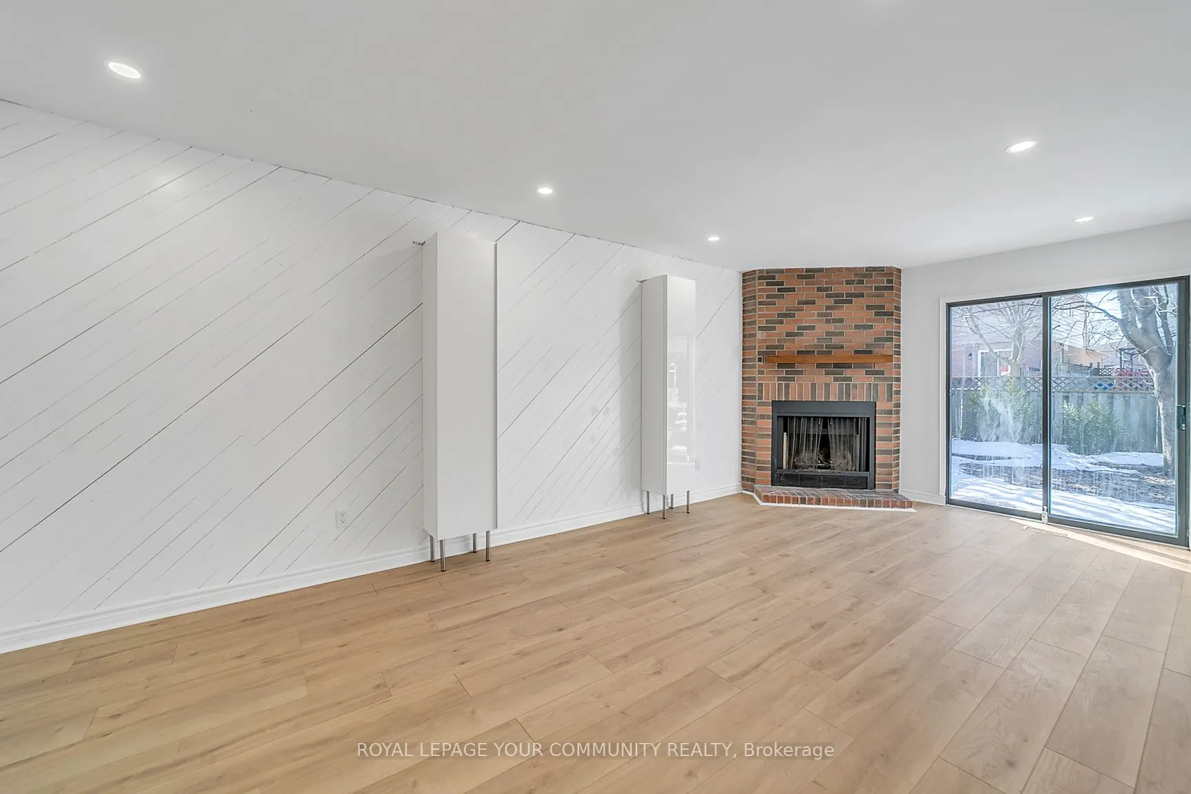 391 Hickling Trail