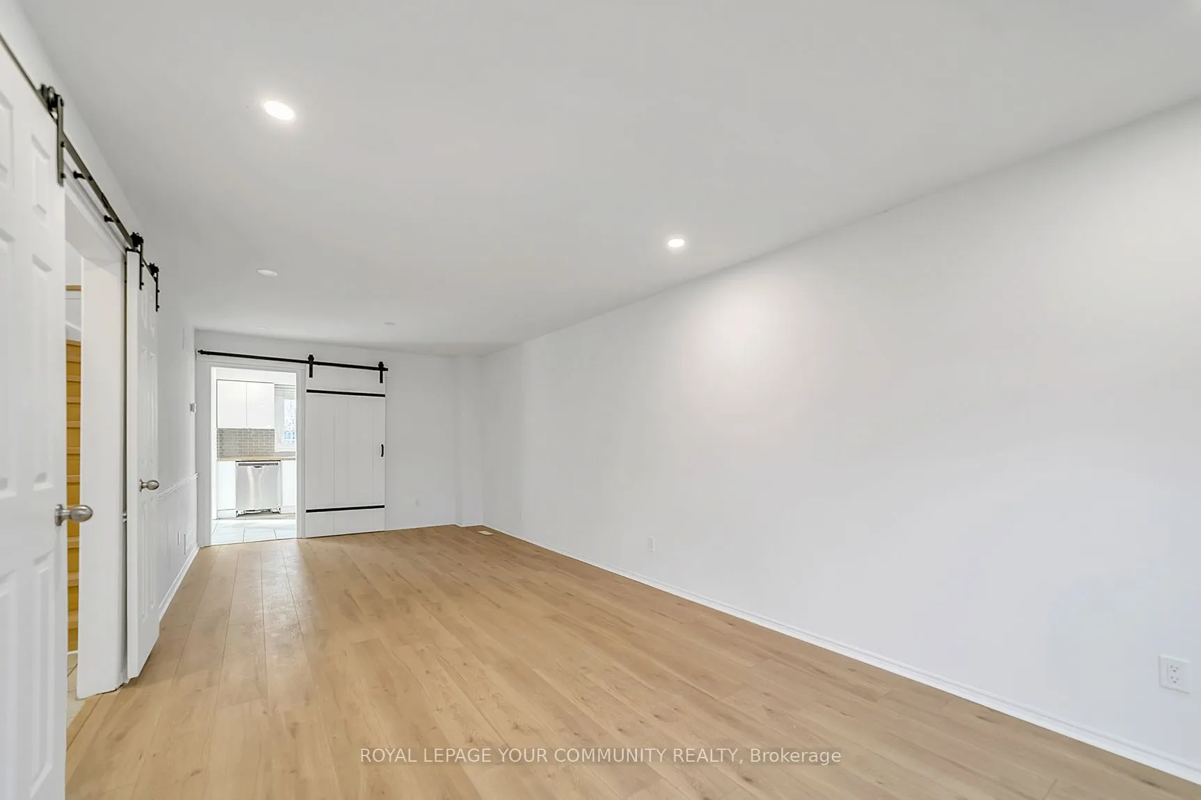 391 Hickling Trail