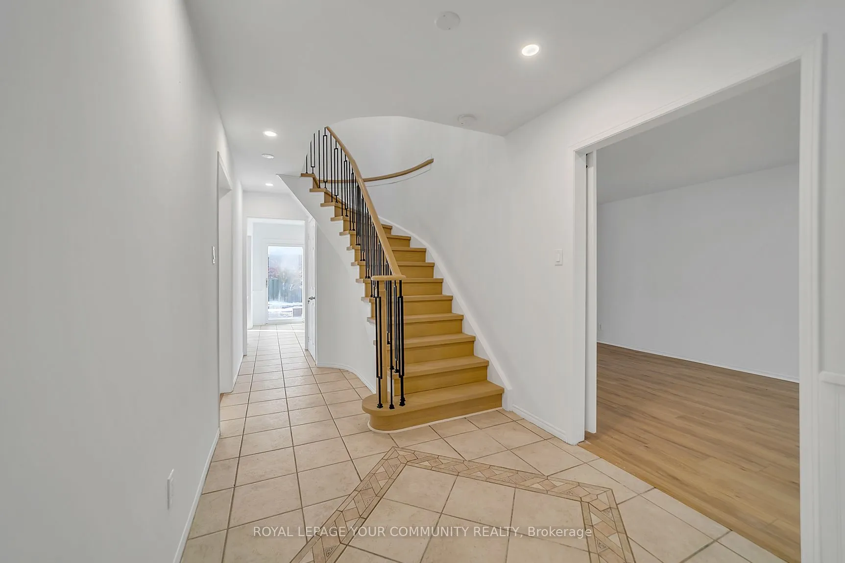 391 Hickling Trail