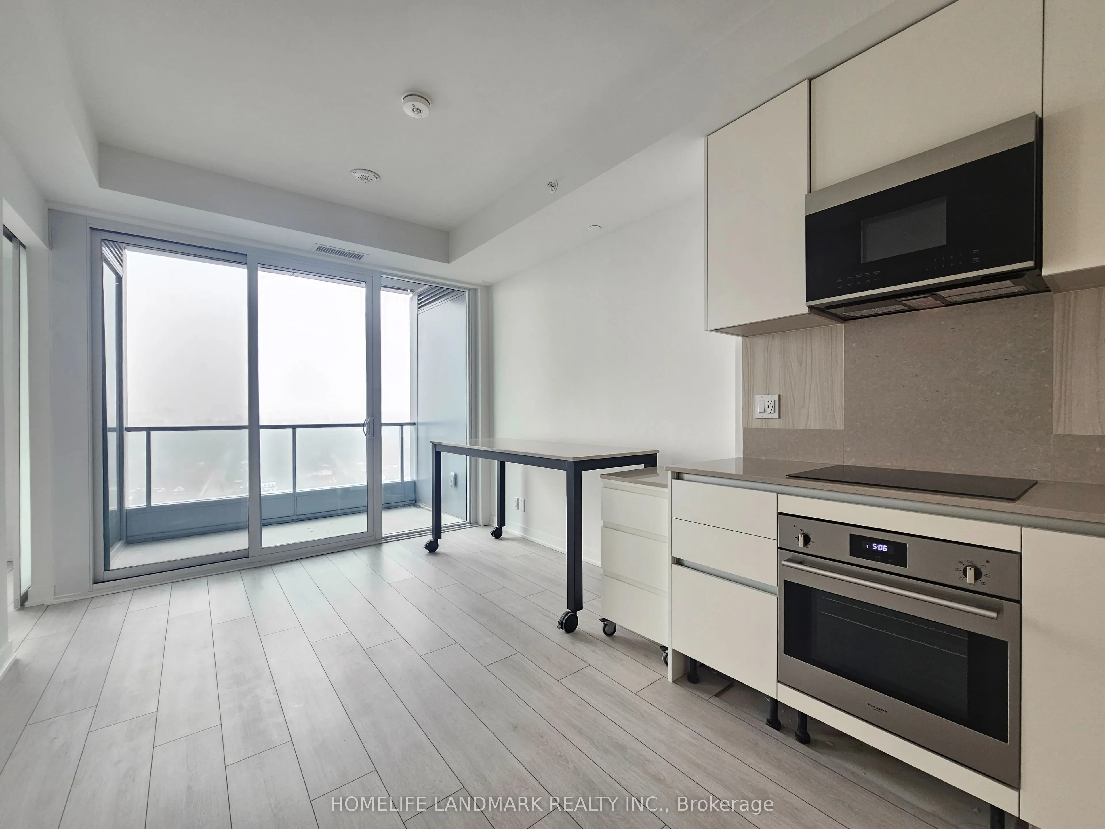 39 Mary Street, #2104