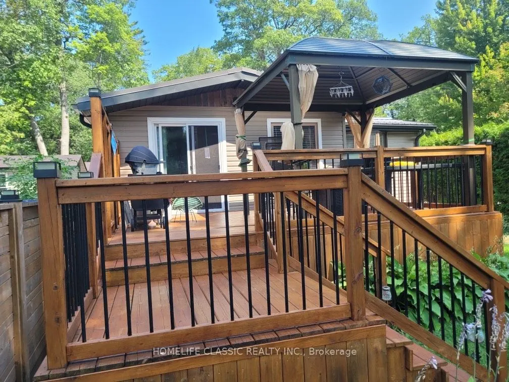 800 Oxbow Park Drive