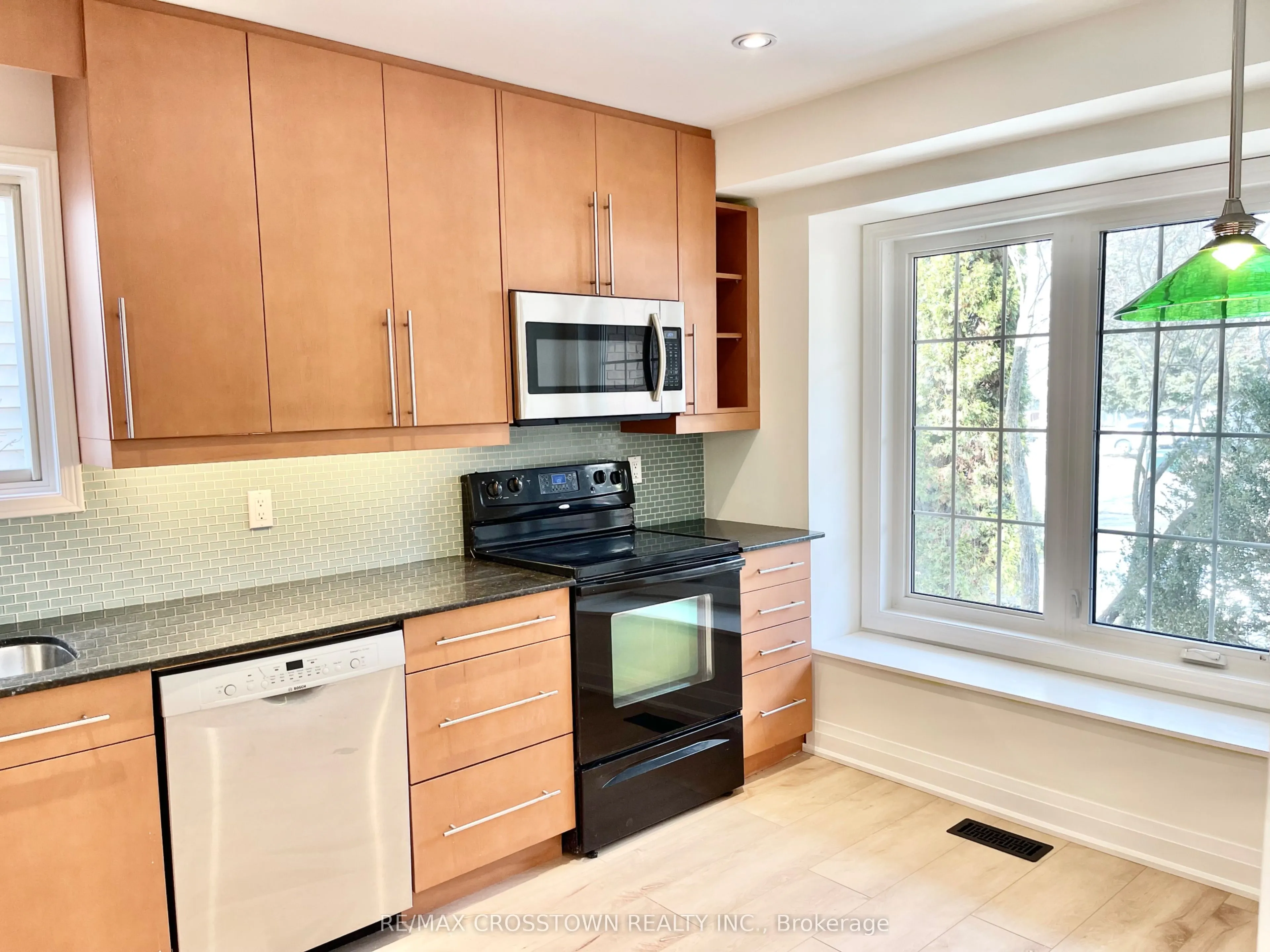 69 D'ambrosio Drive